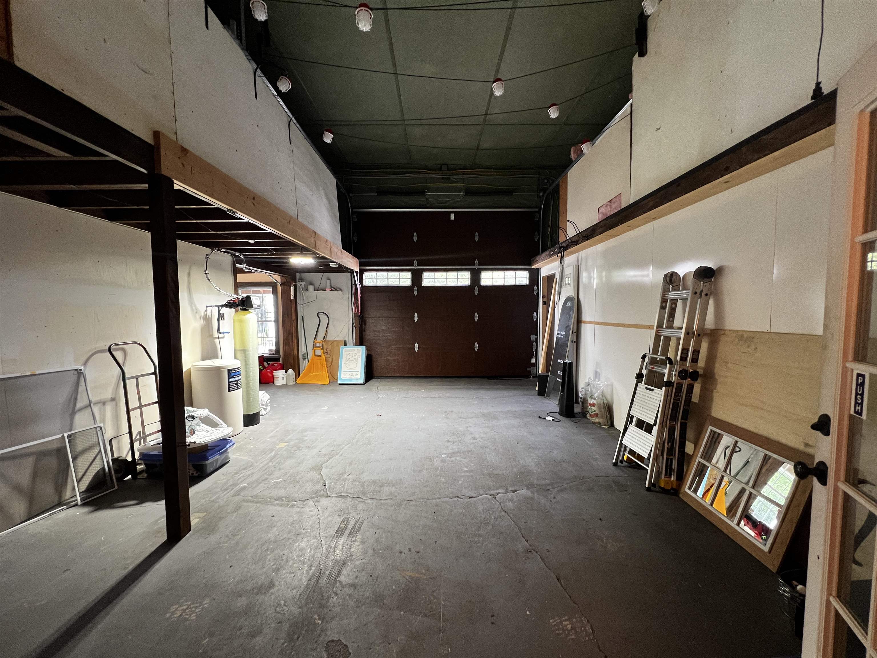 1287 Bearcamp Highway Property Photo 35
