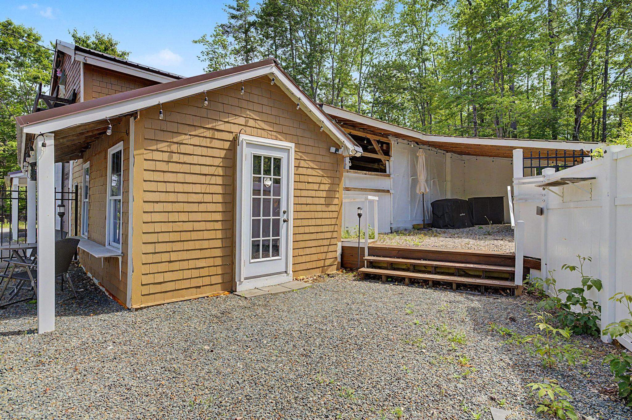 1287 Bearcamp Highway Property Photo 44