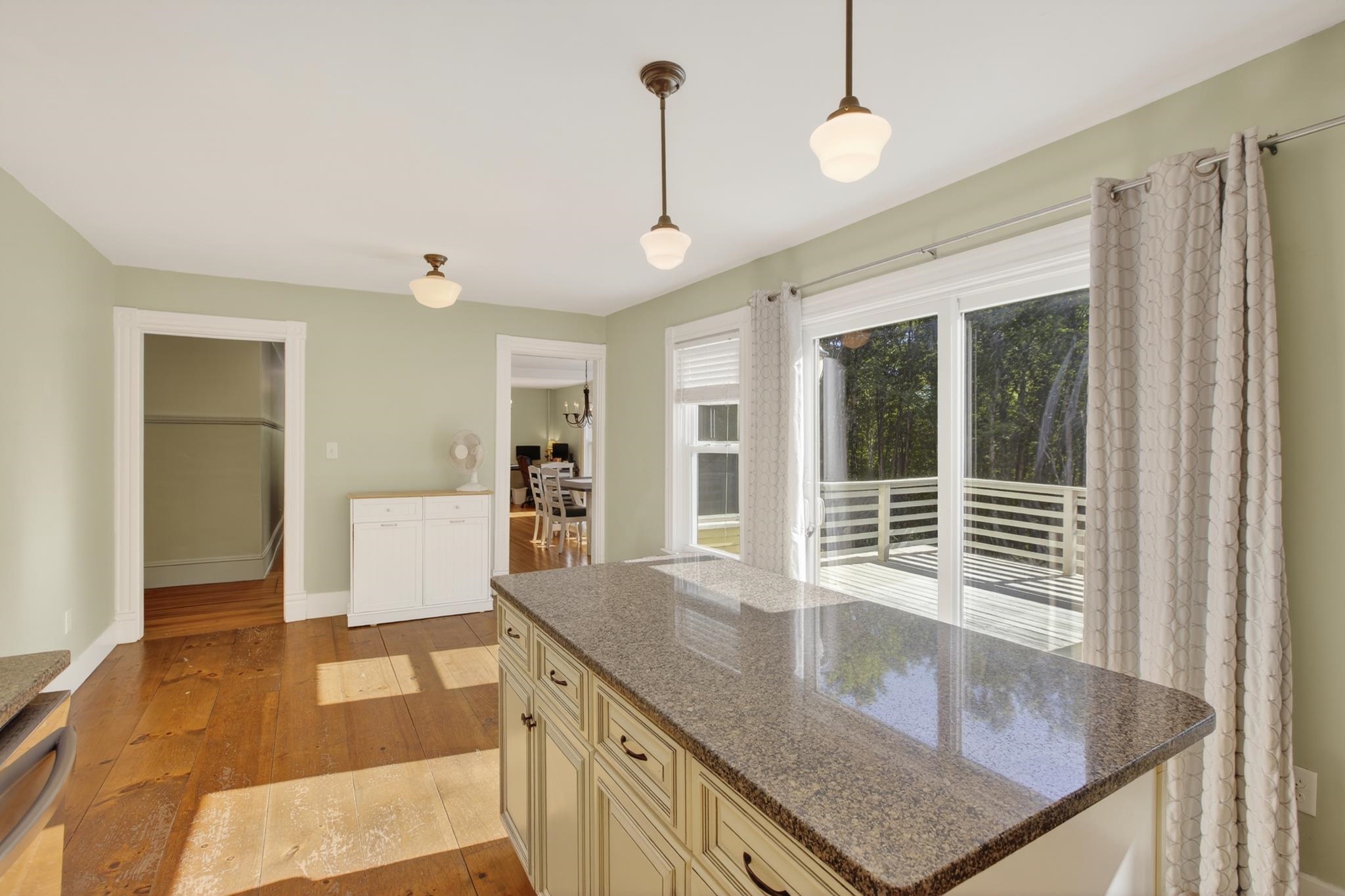 17 Forest Road Property Photo 10
