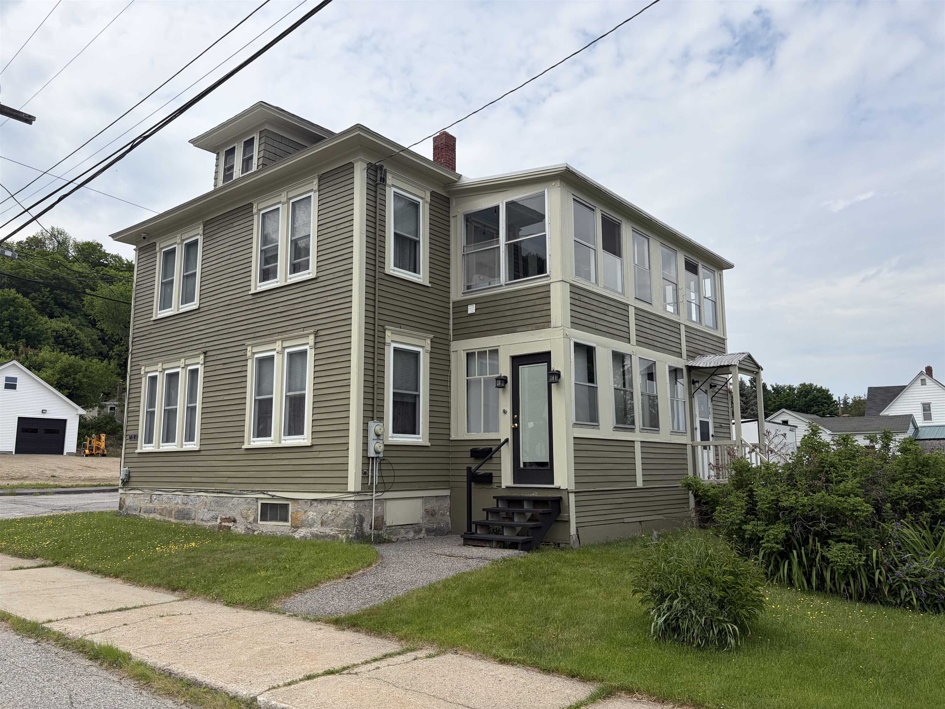 78 7Th Street Property Photo 1