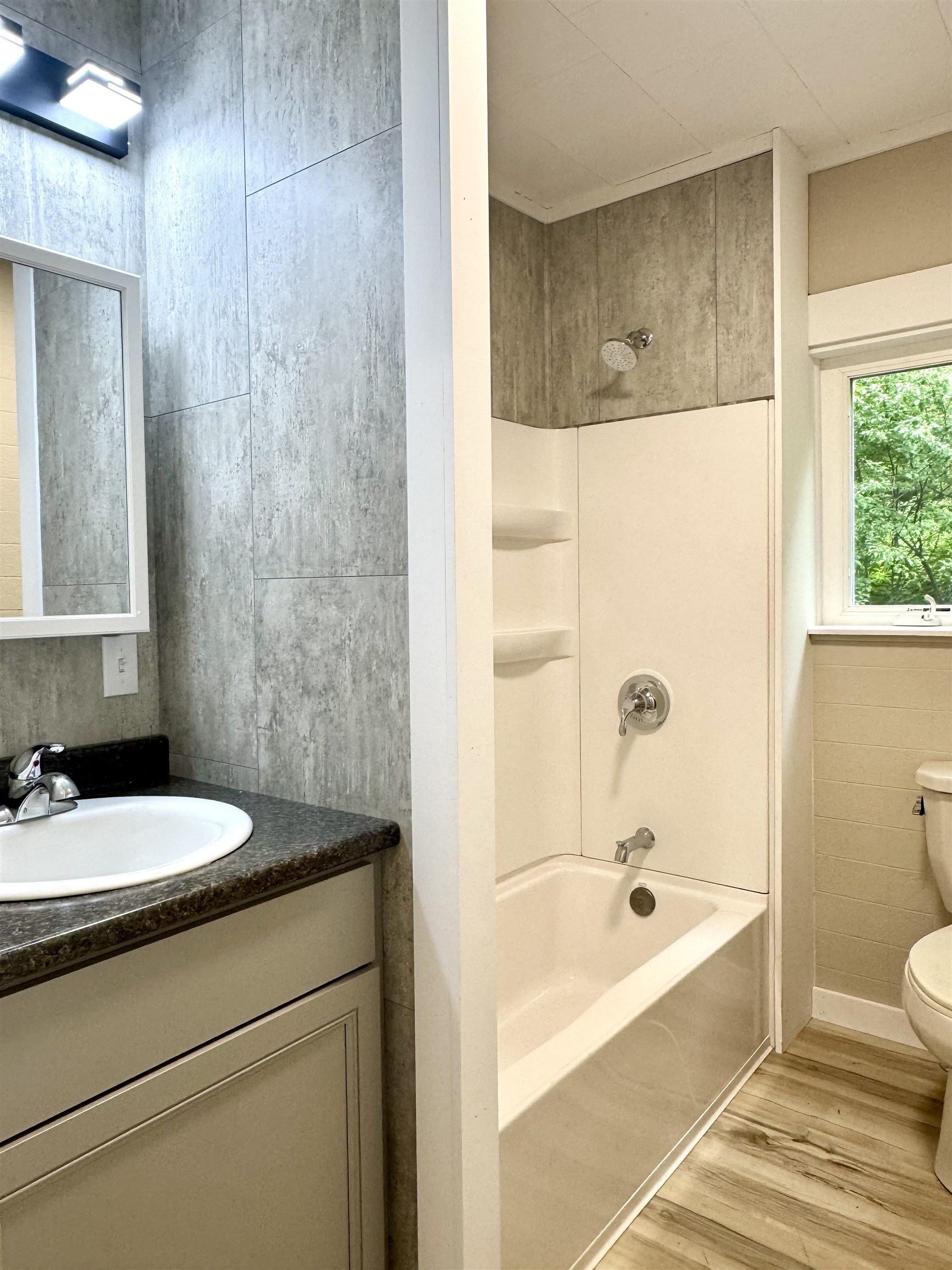 455 Main Street Property Photo 10