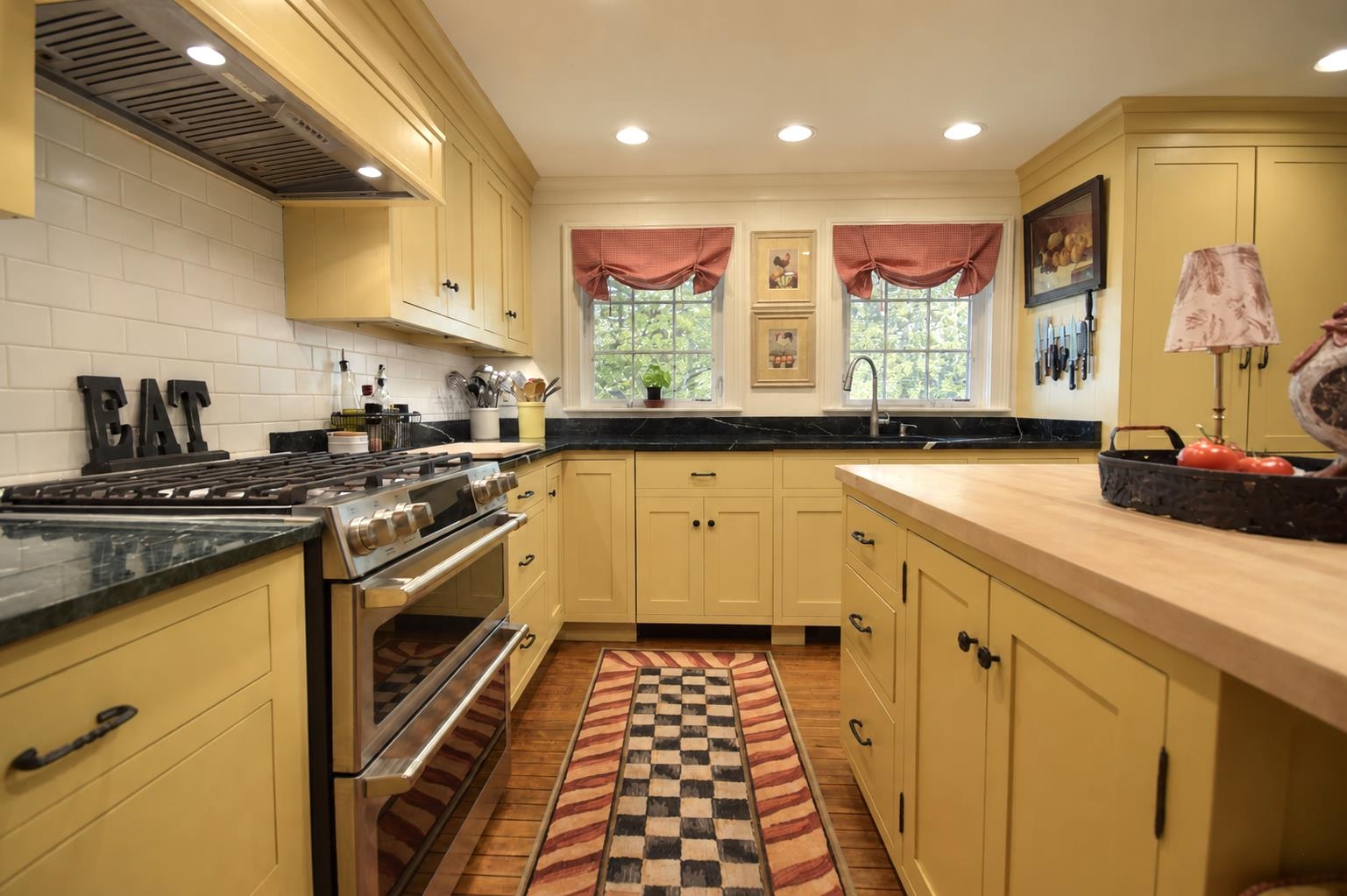 30 North Street Property Photo 15