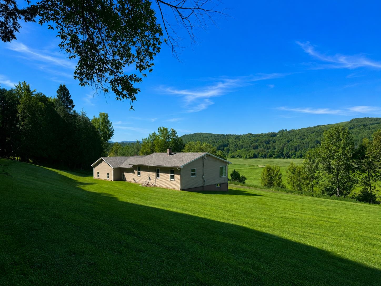 504 Fontaine Road Property Photo 28