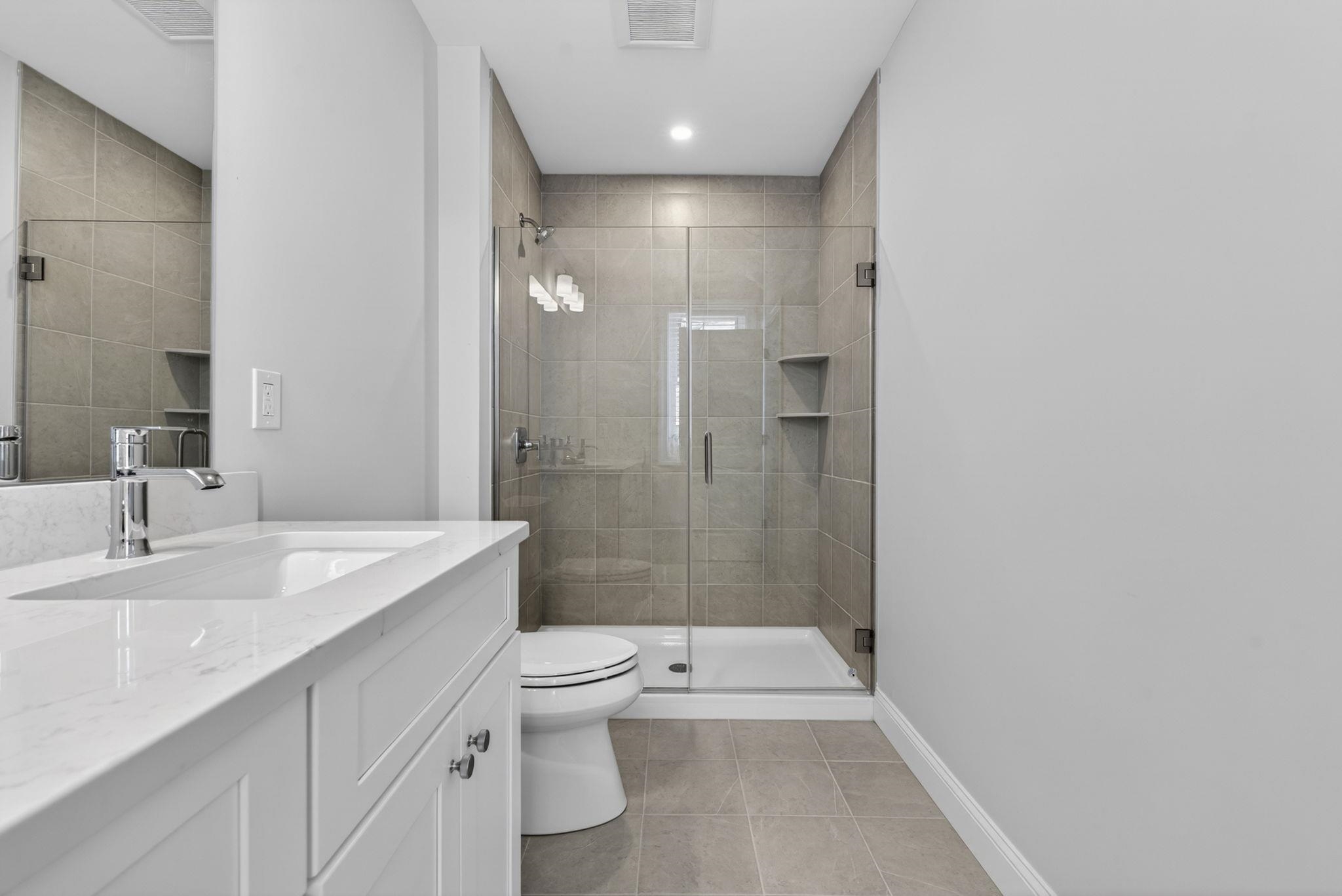 19 Woodmans Lane Property Photo 11