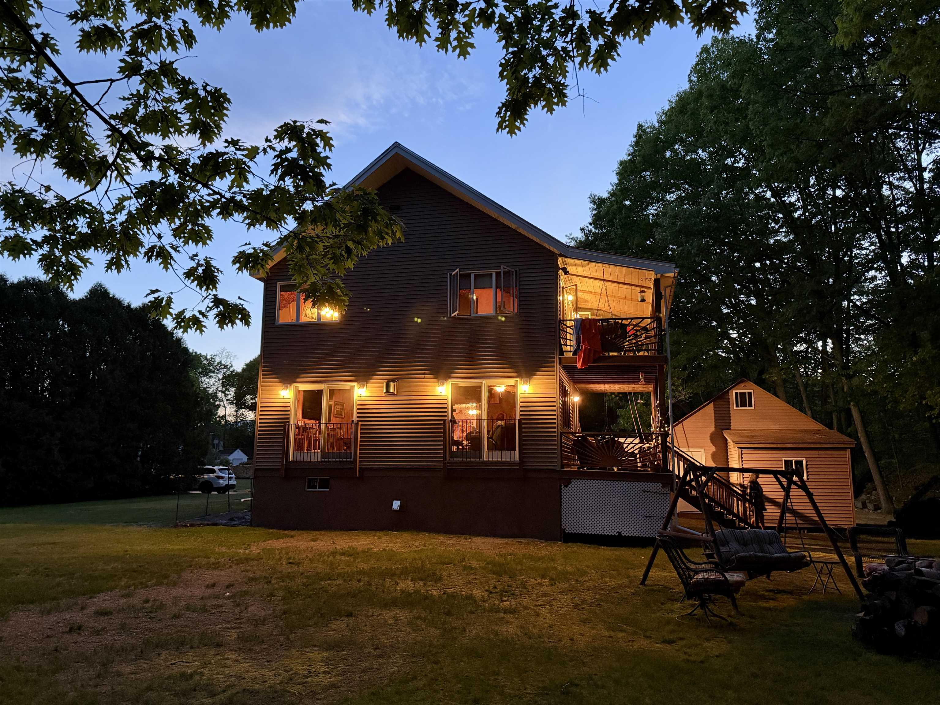 14 Broadway Avenue Property Photo 8