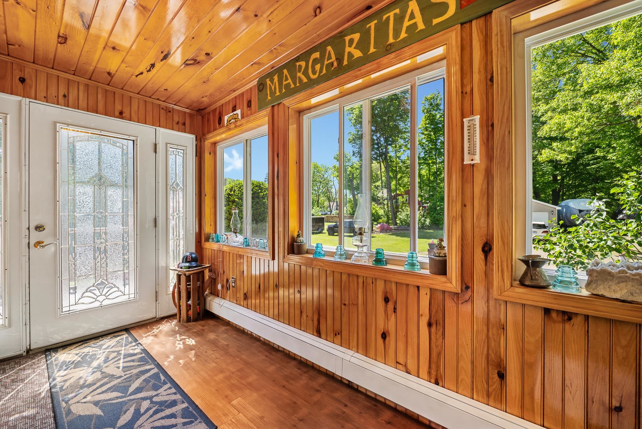 14 Broadway Avenue Property Photo 26