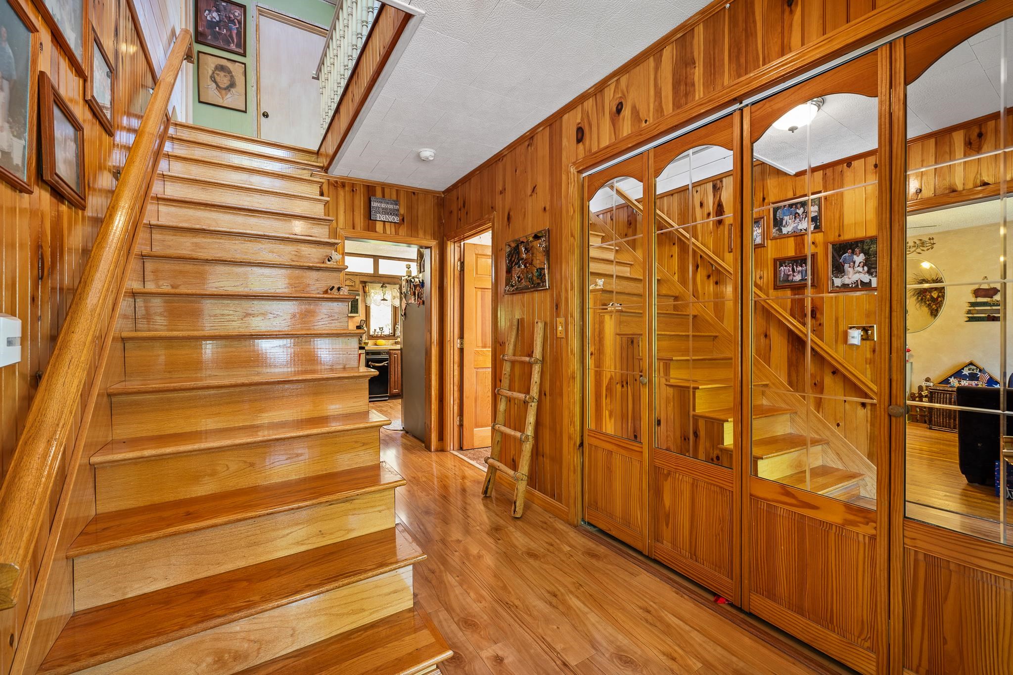 14 Broadway Avenue Property Photo 42