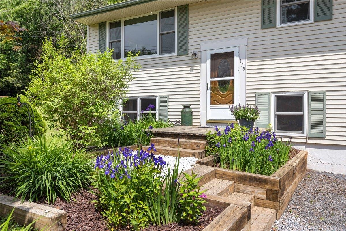 175 Rocky Ridge Circle Property Photo 1