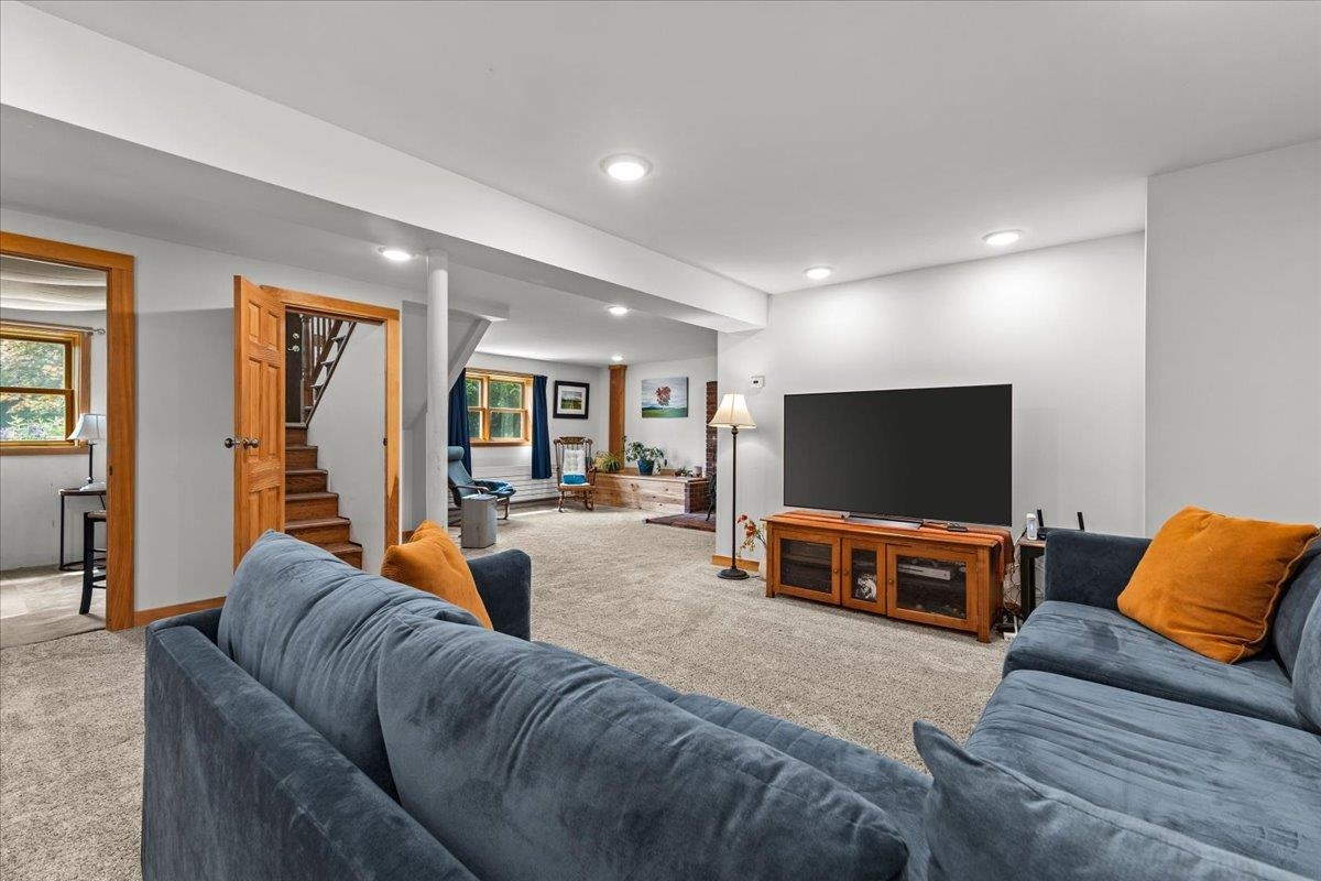 175 Rocky Ridge Circle Property Photo 33