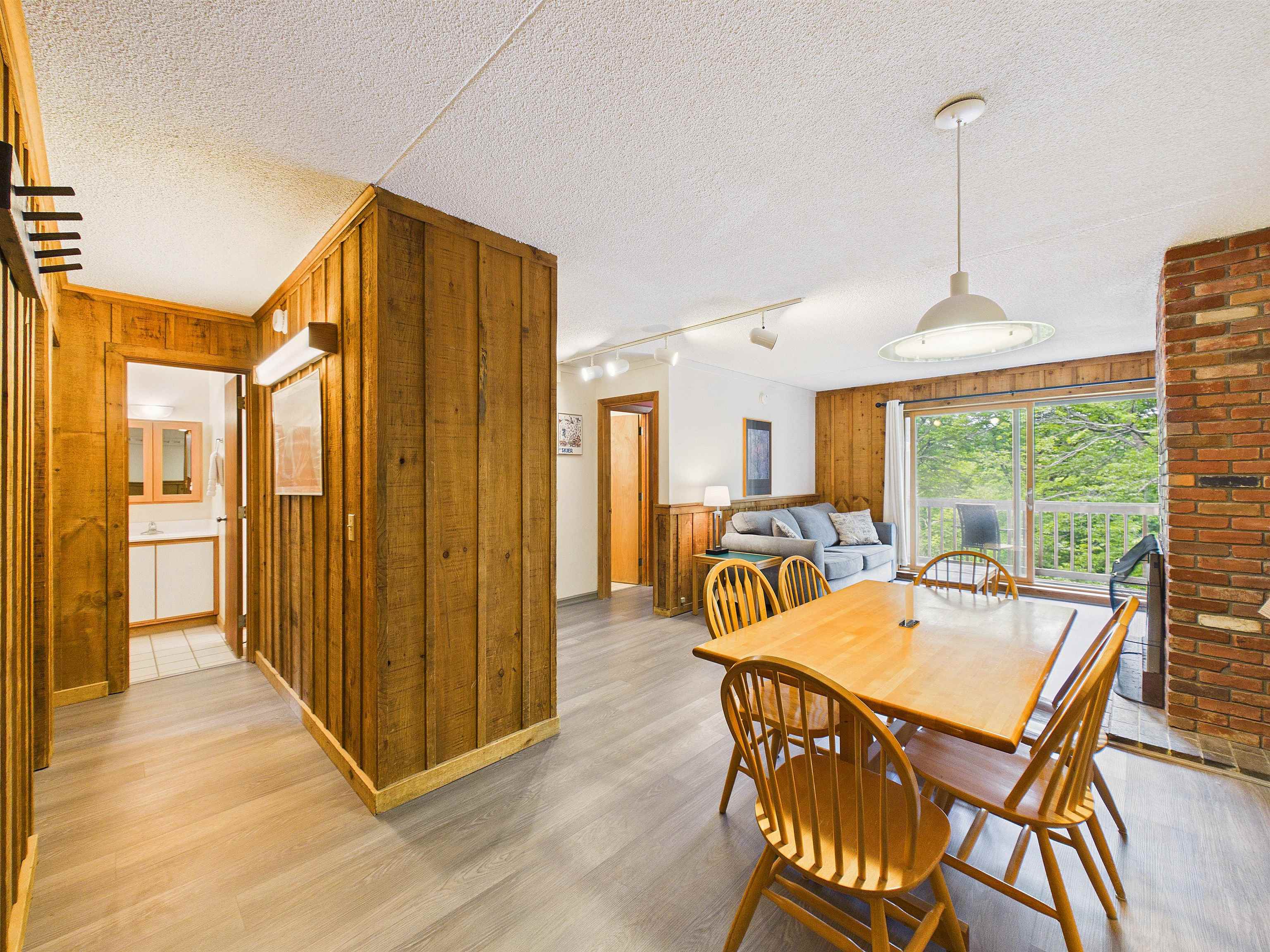 697 East Mountain Road Property Photo 1