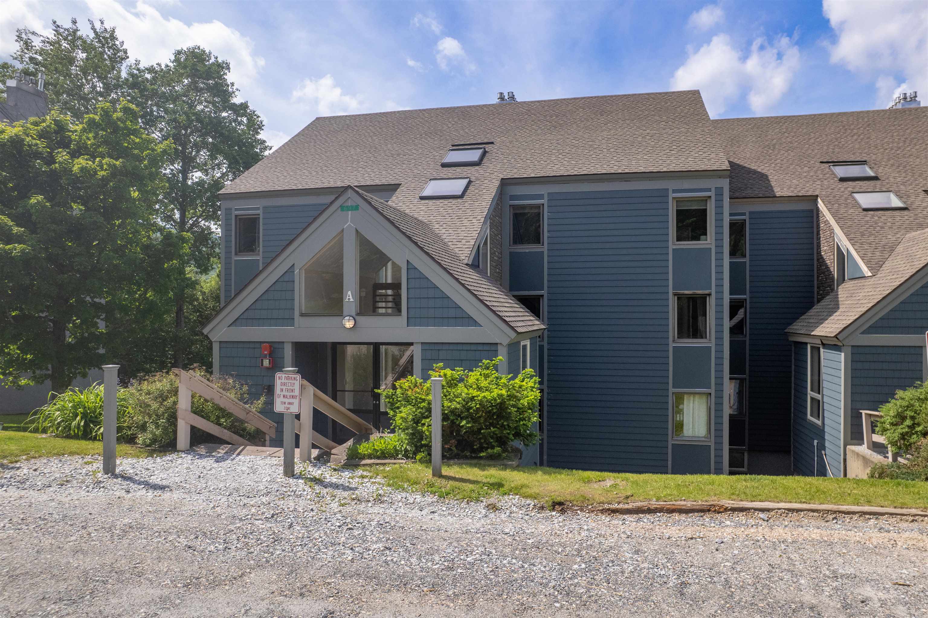 697 East Mountain Road Property Photo 33