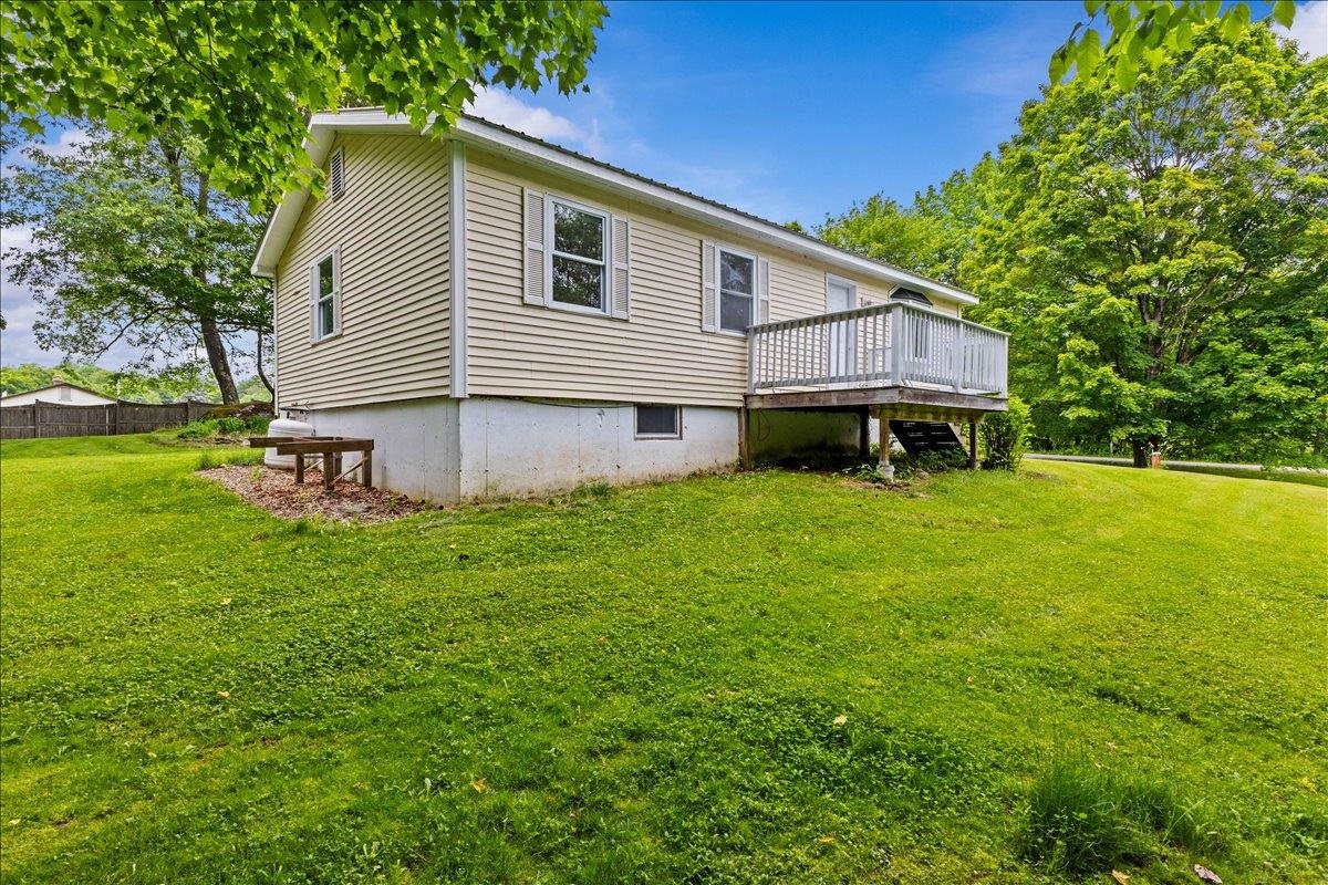 539 Spruce Haven Road Property Photo 16
