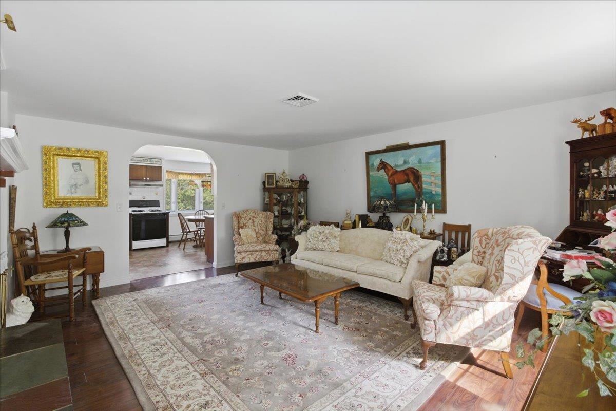 193 Finley Drive Property Photo 11
