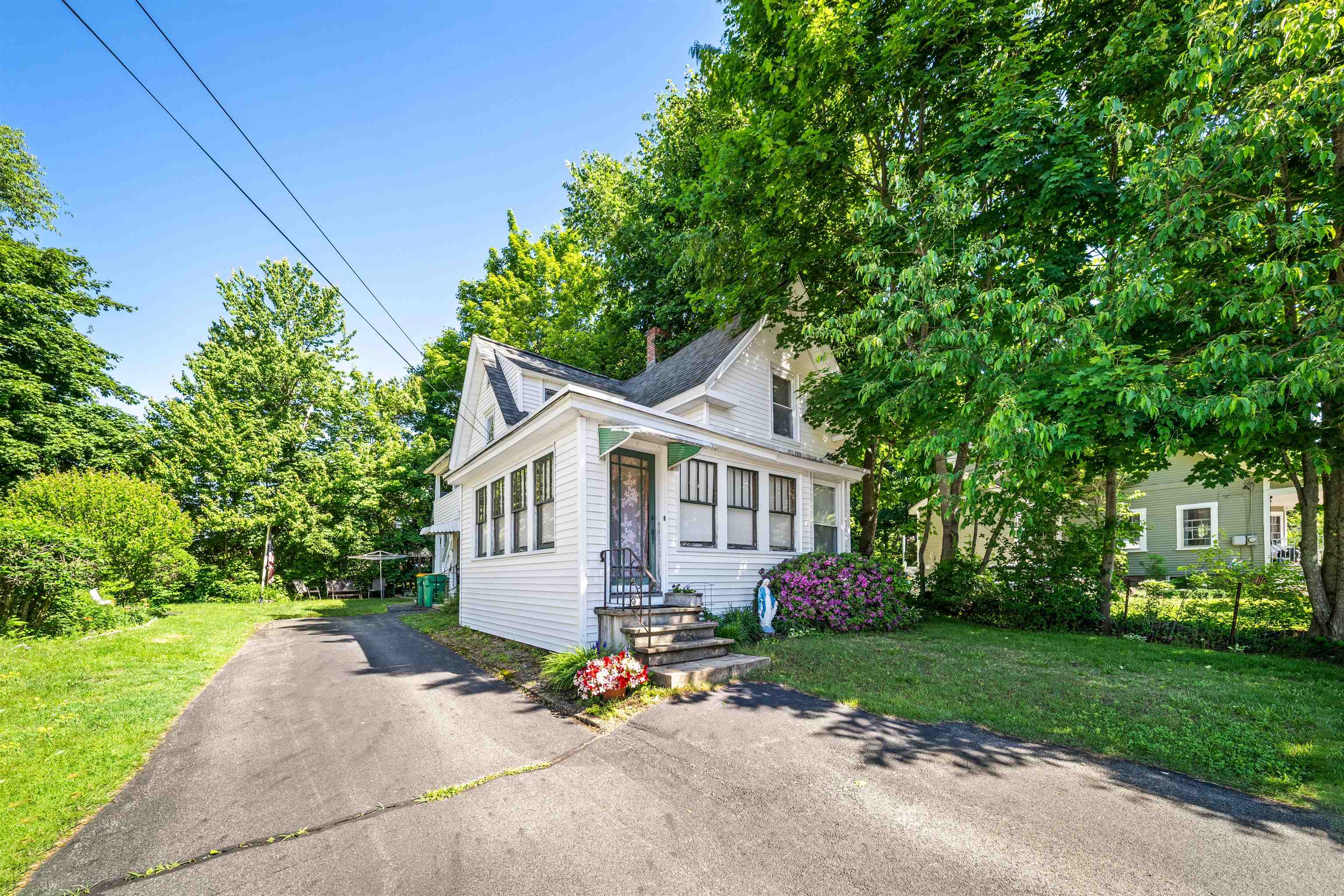 18 Morton Avenue Property Photo 1
