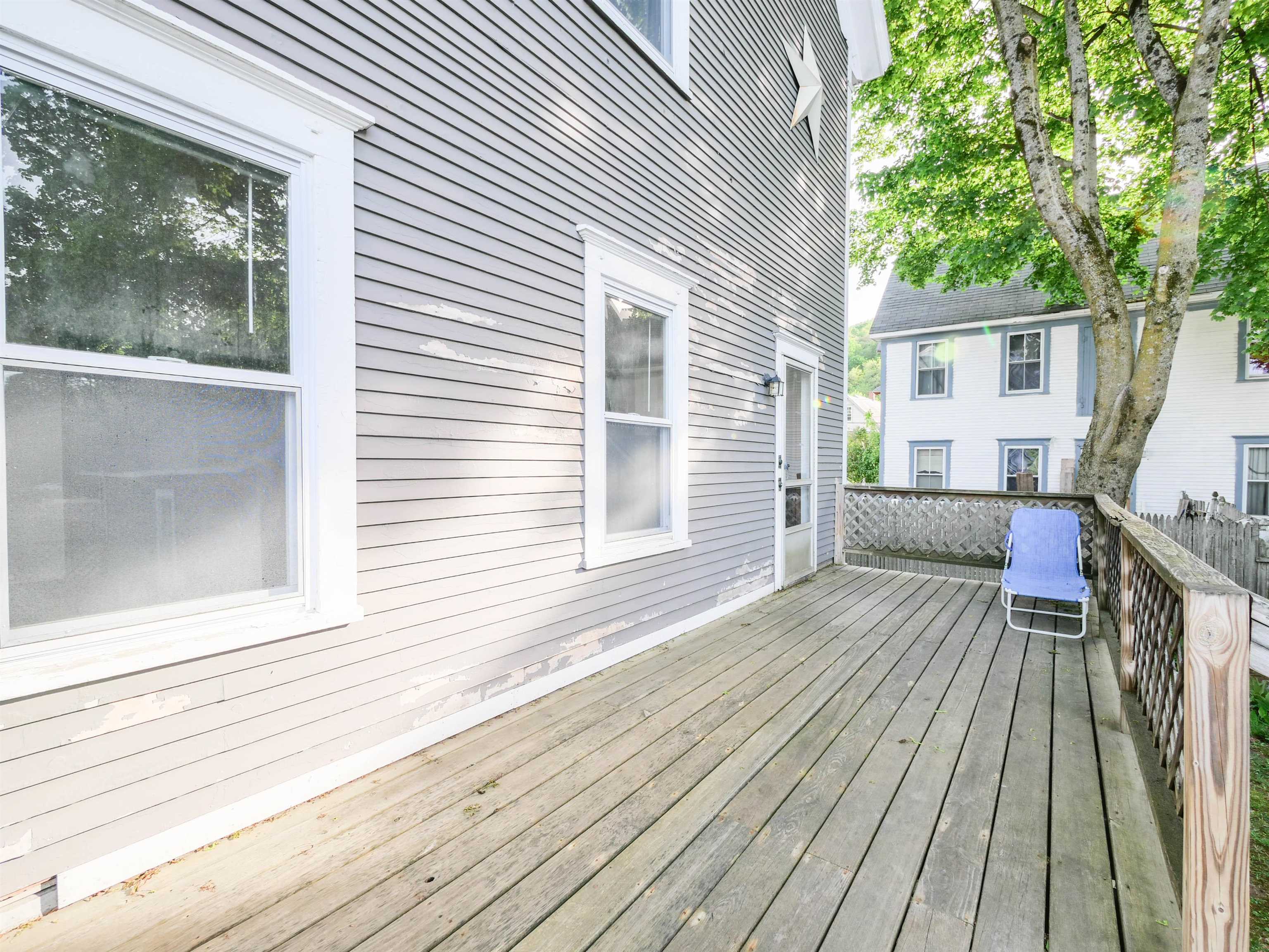 6 Tuttle Street Property Photo 33