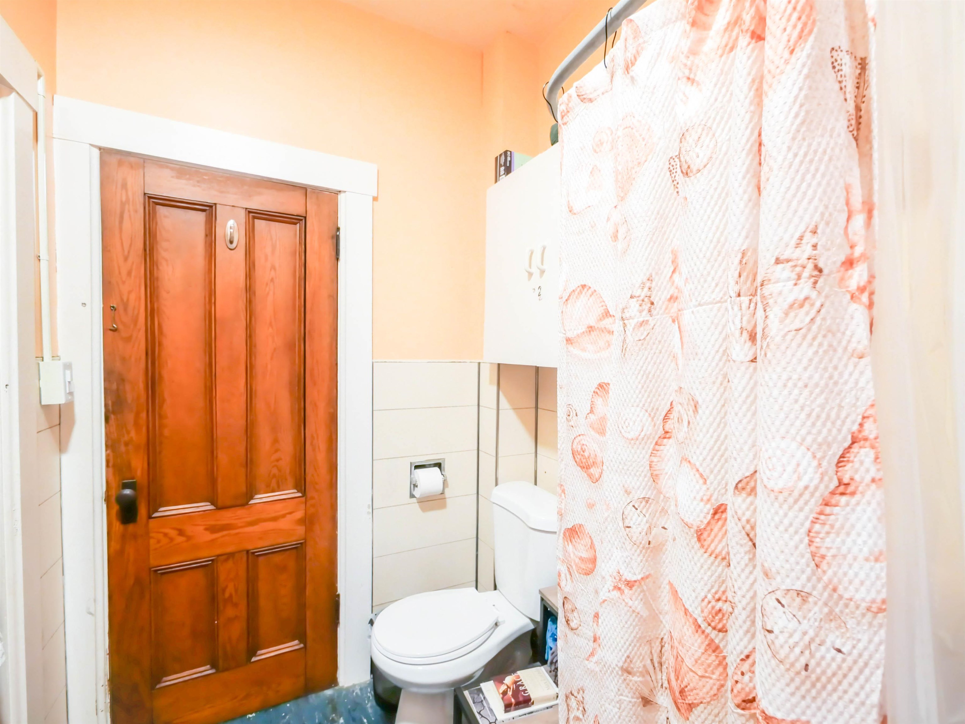 6 Tuttle Street Property Photo 40