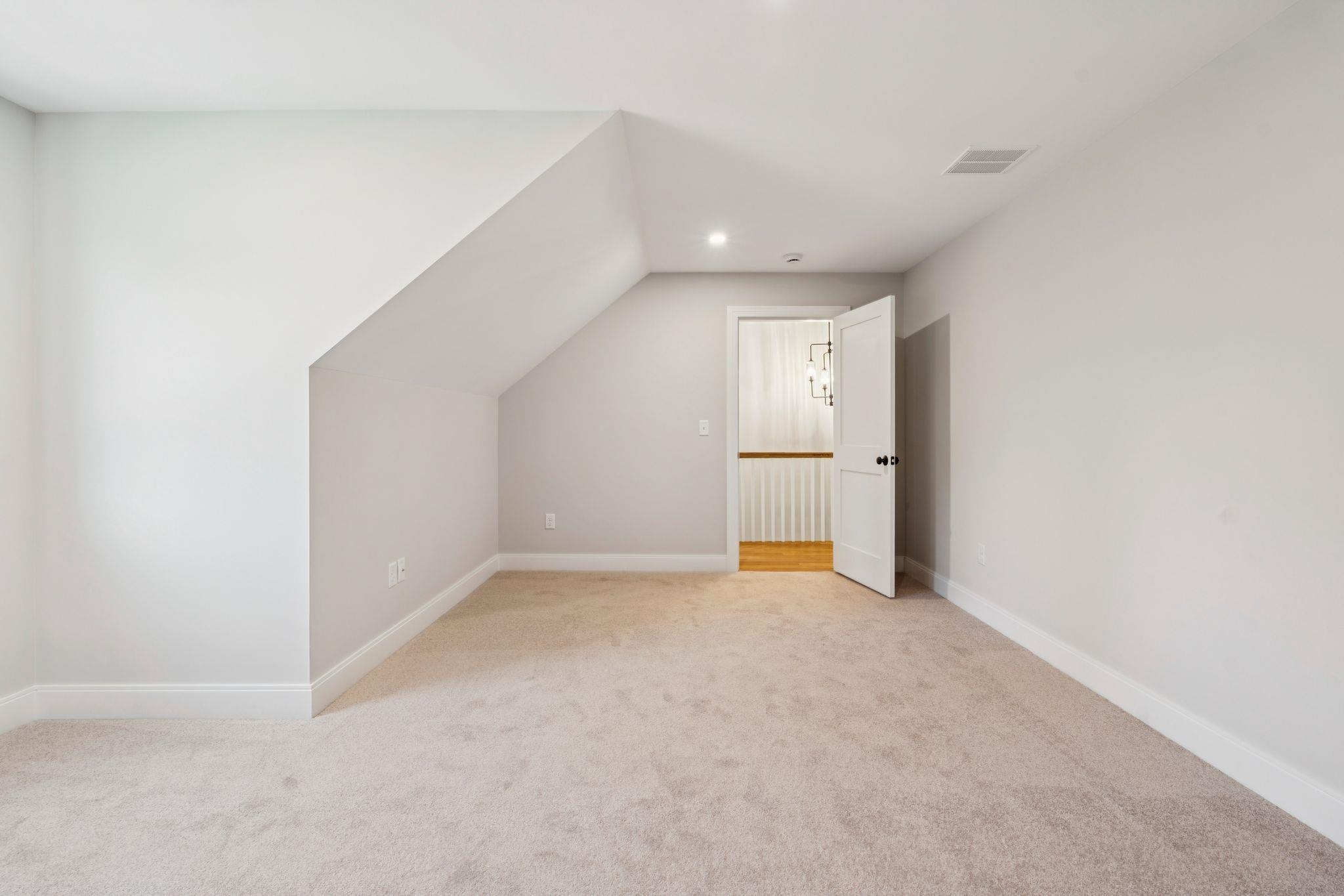 24 Coastal Ridge Lane Property Photo 32