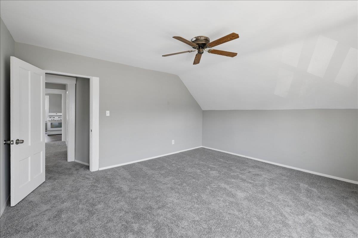 336 Spruce Street Property Photo 38