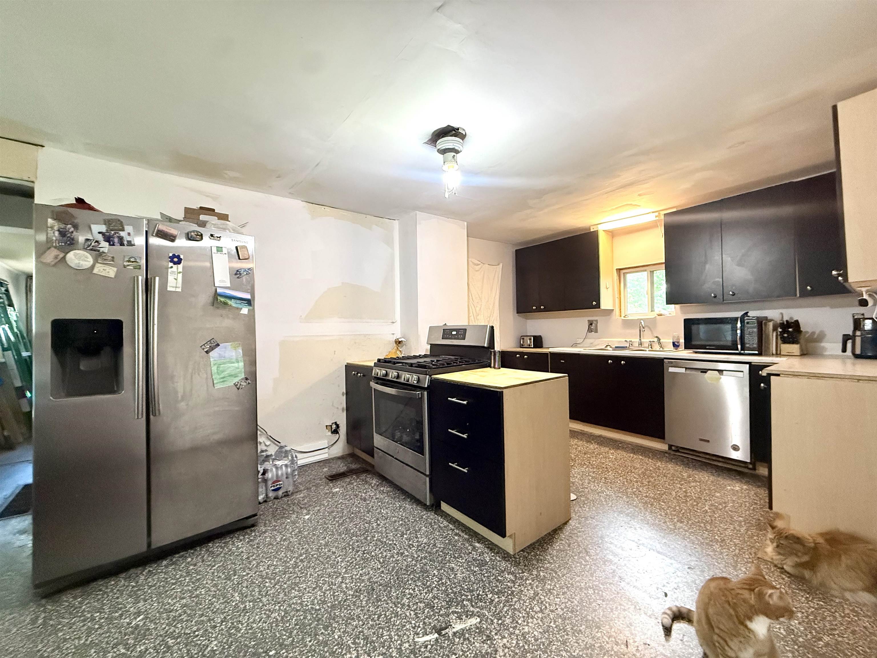 83 Granger Street Property Photo 2