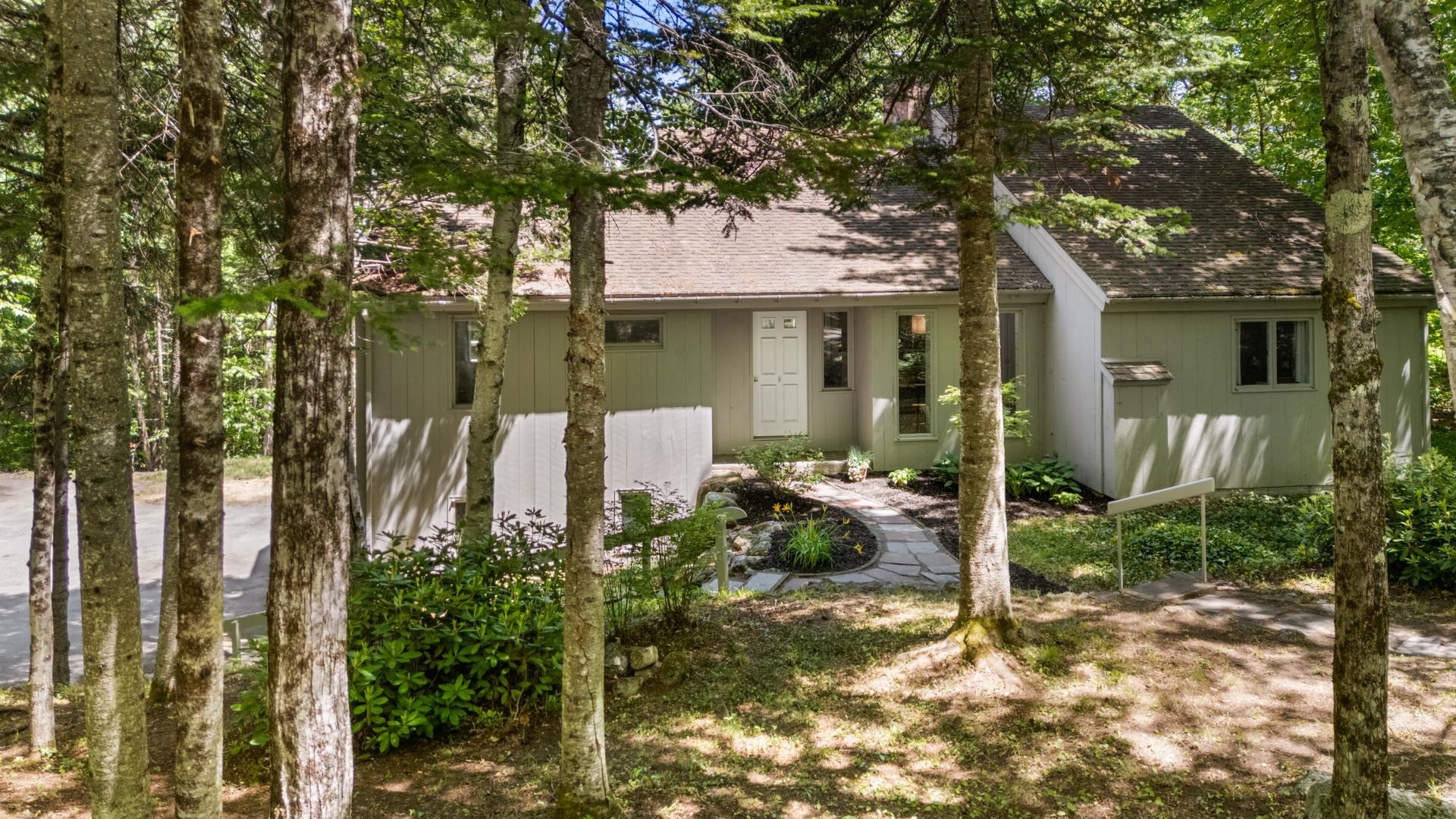 10 Wedgewood Drive Property Photo 1