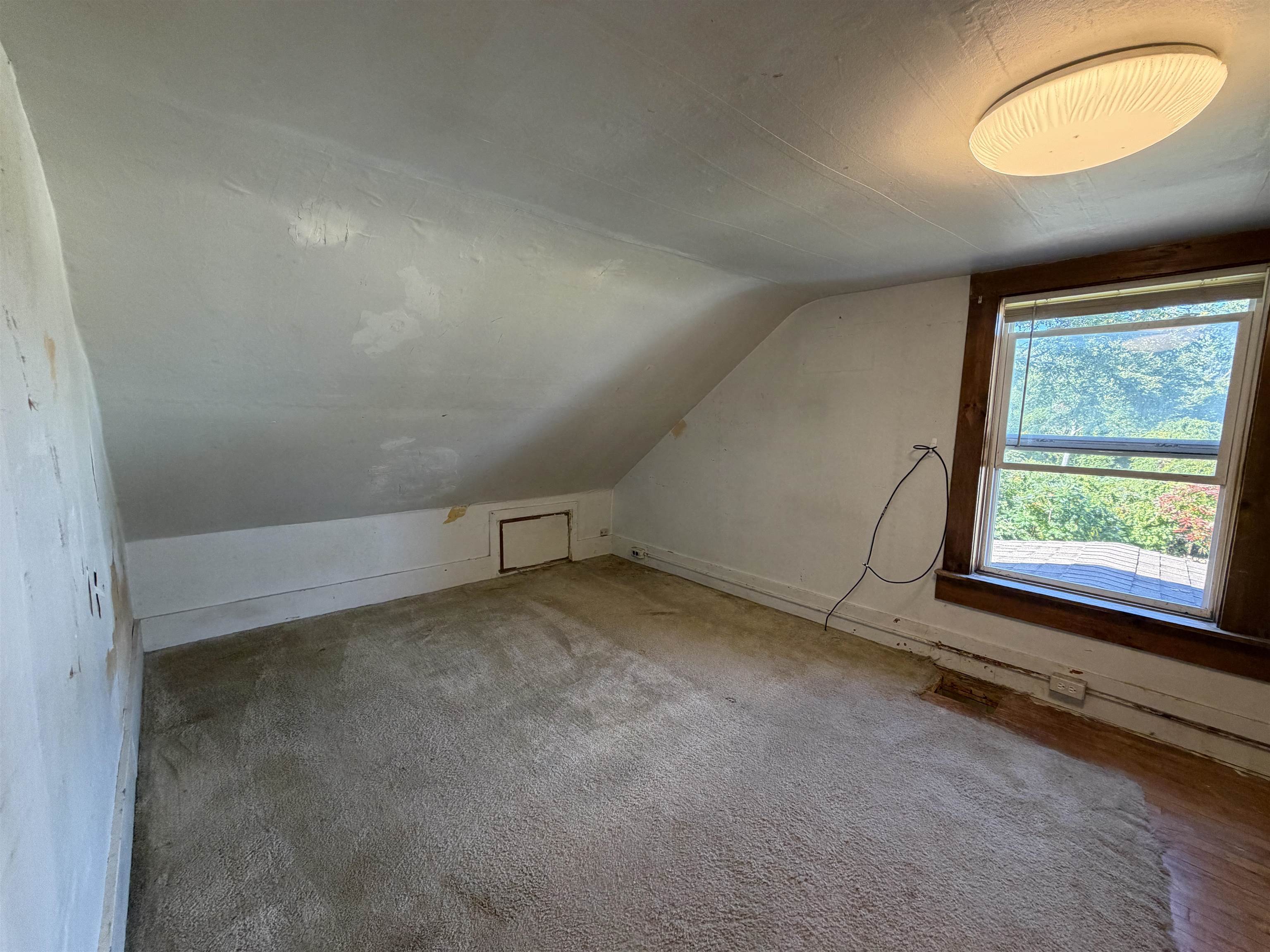 180 South Main Street Property Photo 20