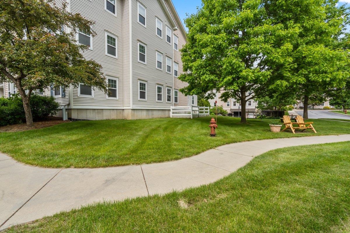 99 Eldredge Street Property Photo 3