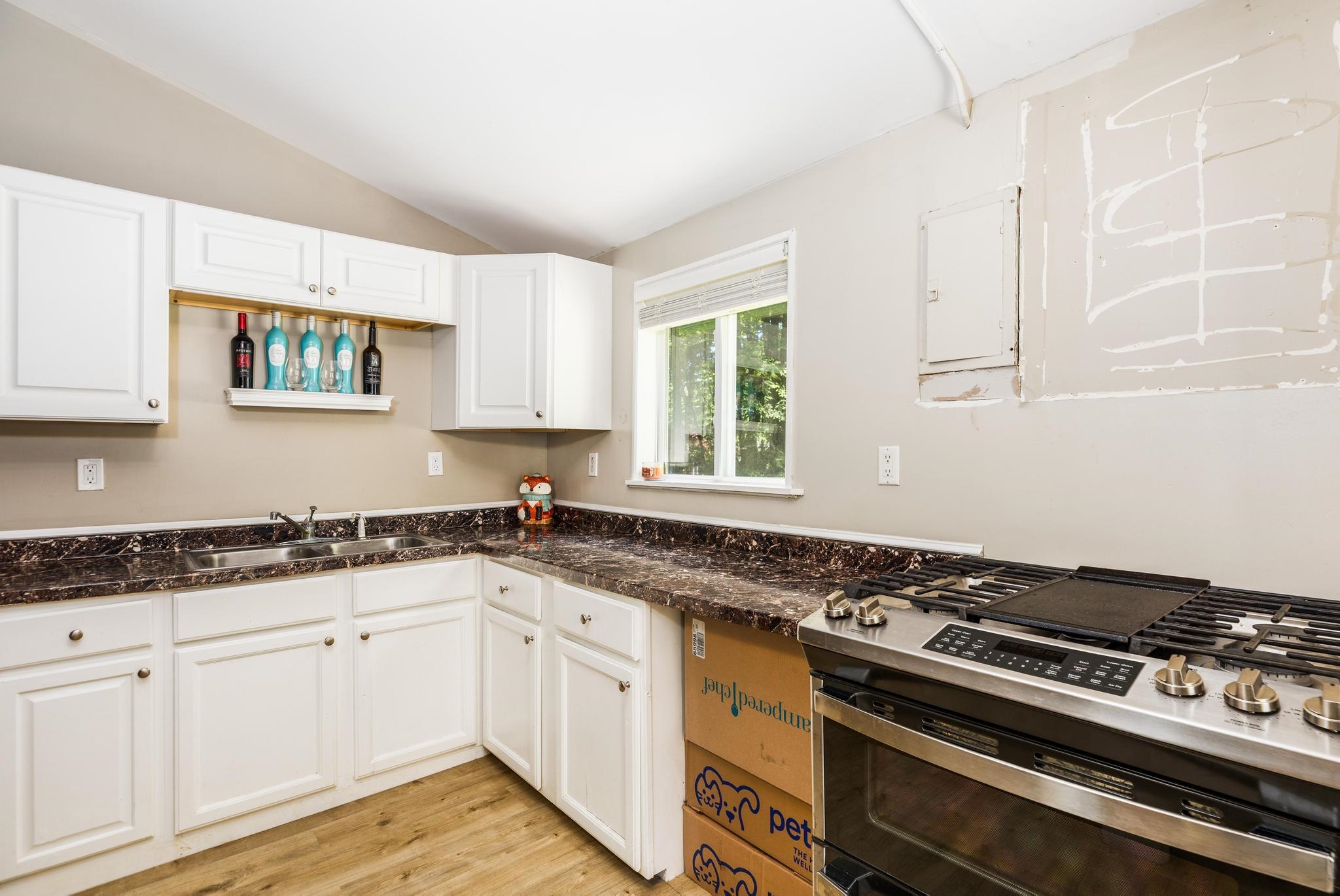 8 Merlin Road Property Photo 4