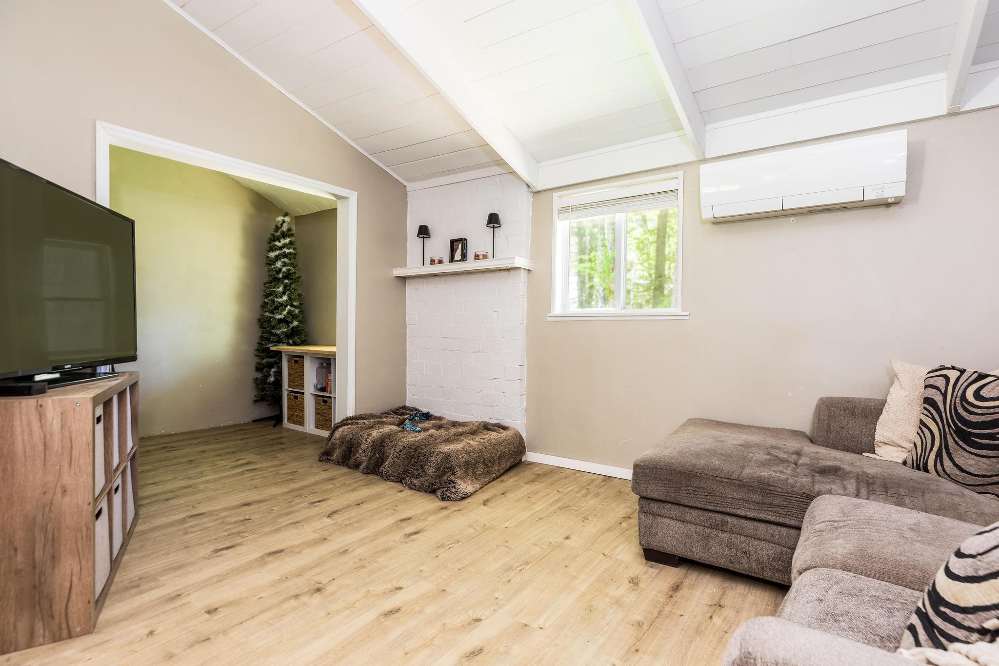 8 Merlin Road Property Photo 7