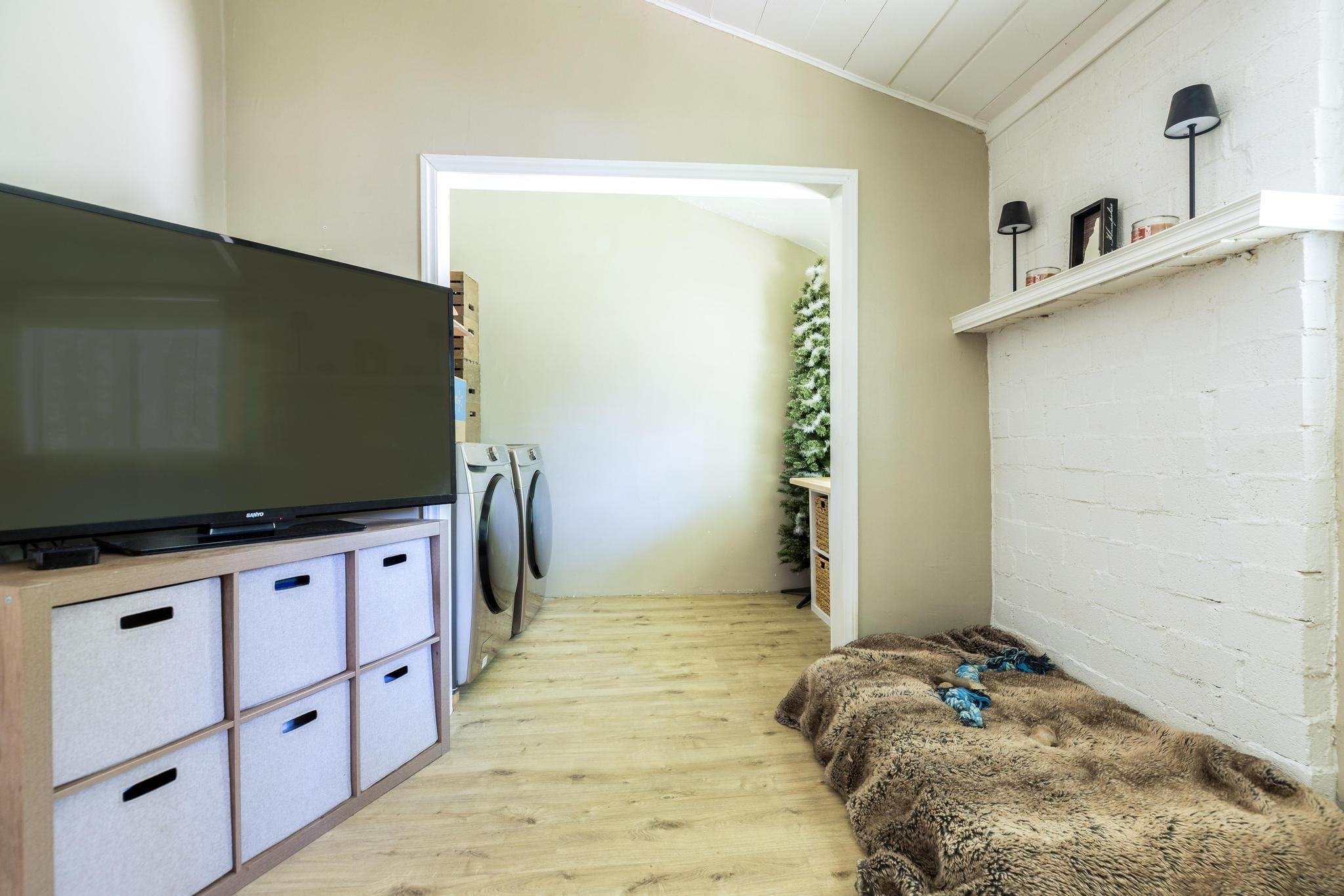 8 Merlin Road Property Photo 10