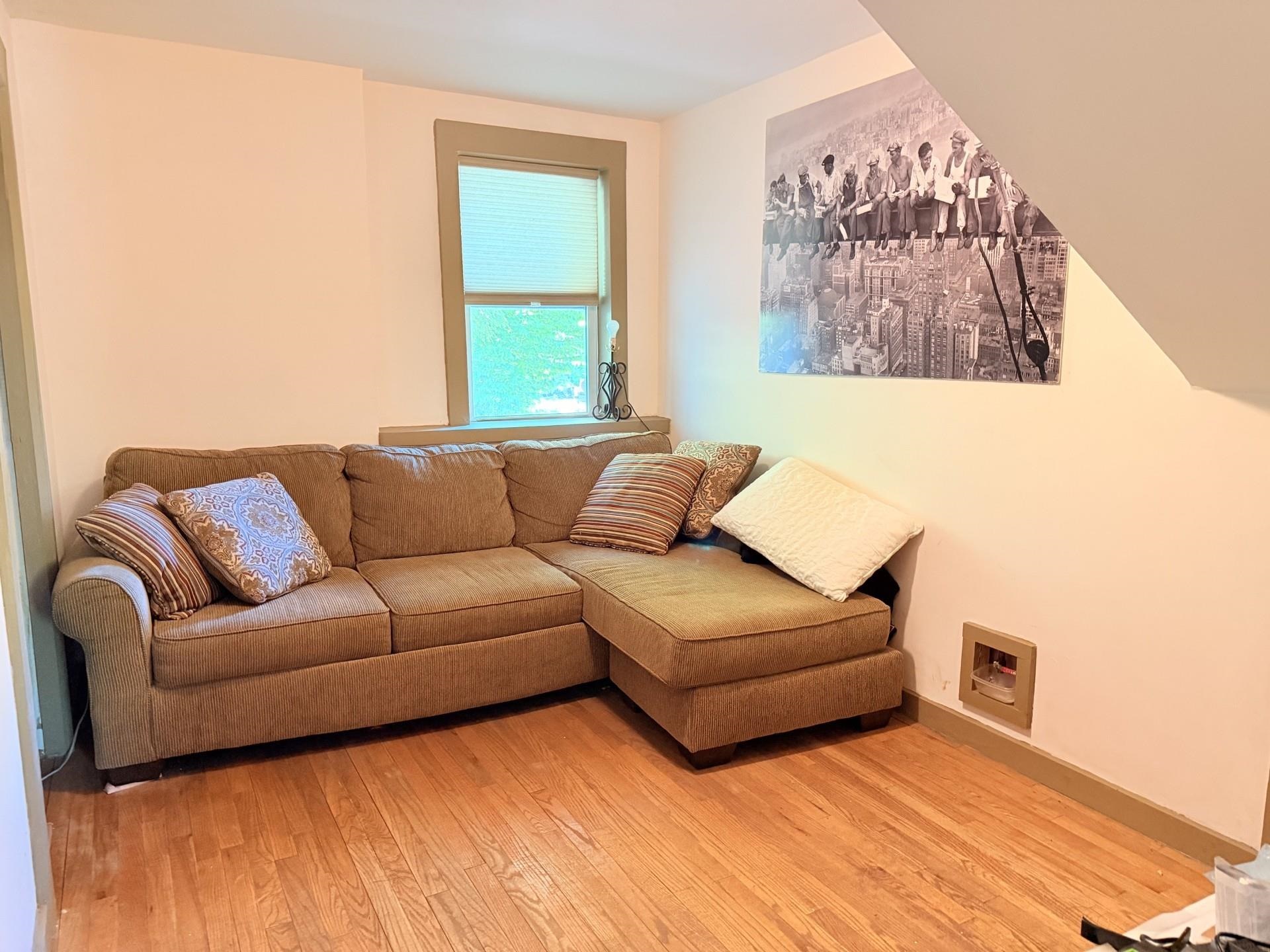 668 Kingdom Road Property Photo 8