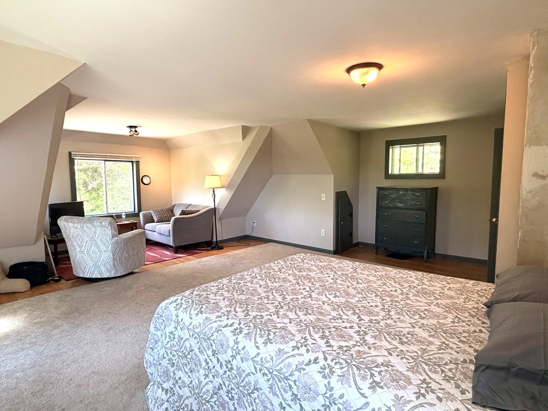 668 Kingdom Road Property Photo 21