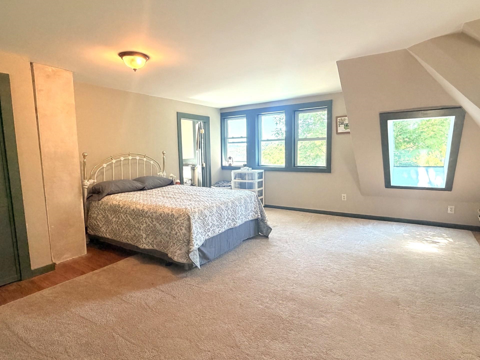 668 Kingdom Road Property Photo 22