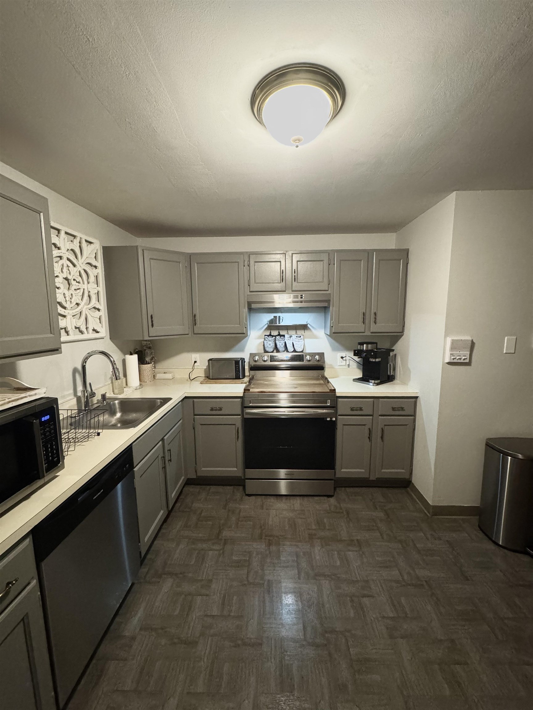 12 E Side Drive Property Photo 1