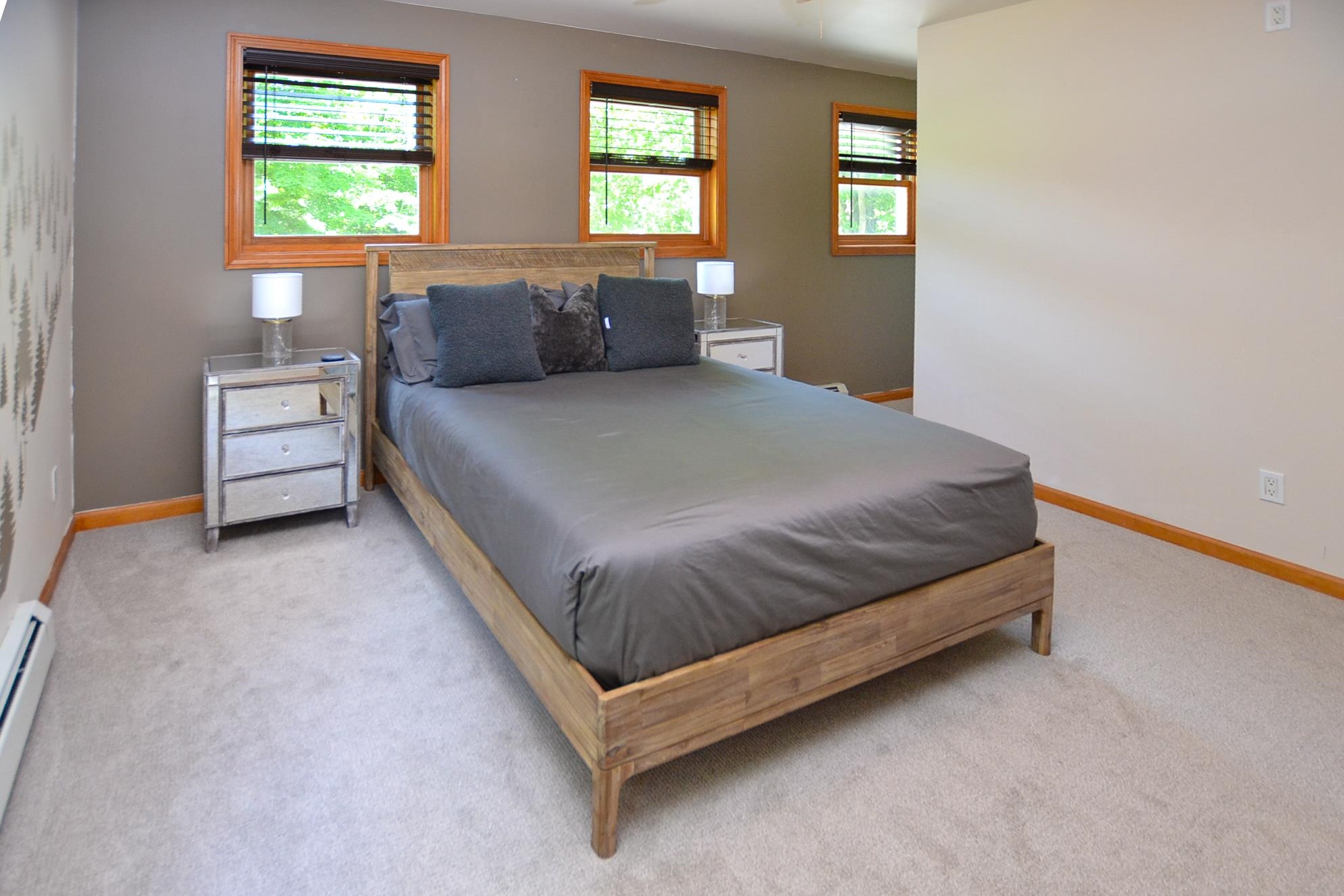 1642 Pucker Street Property Photo 28