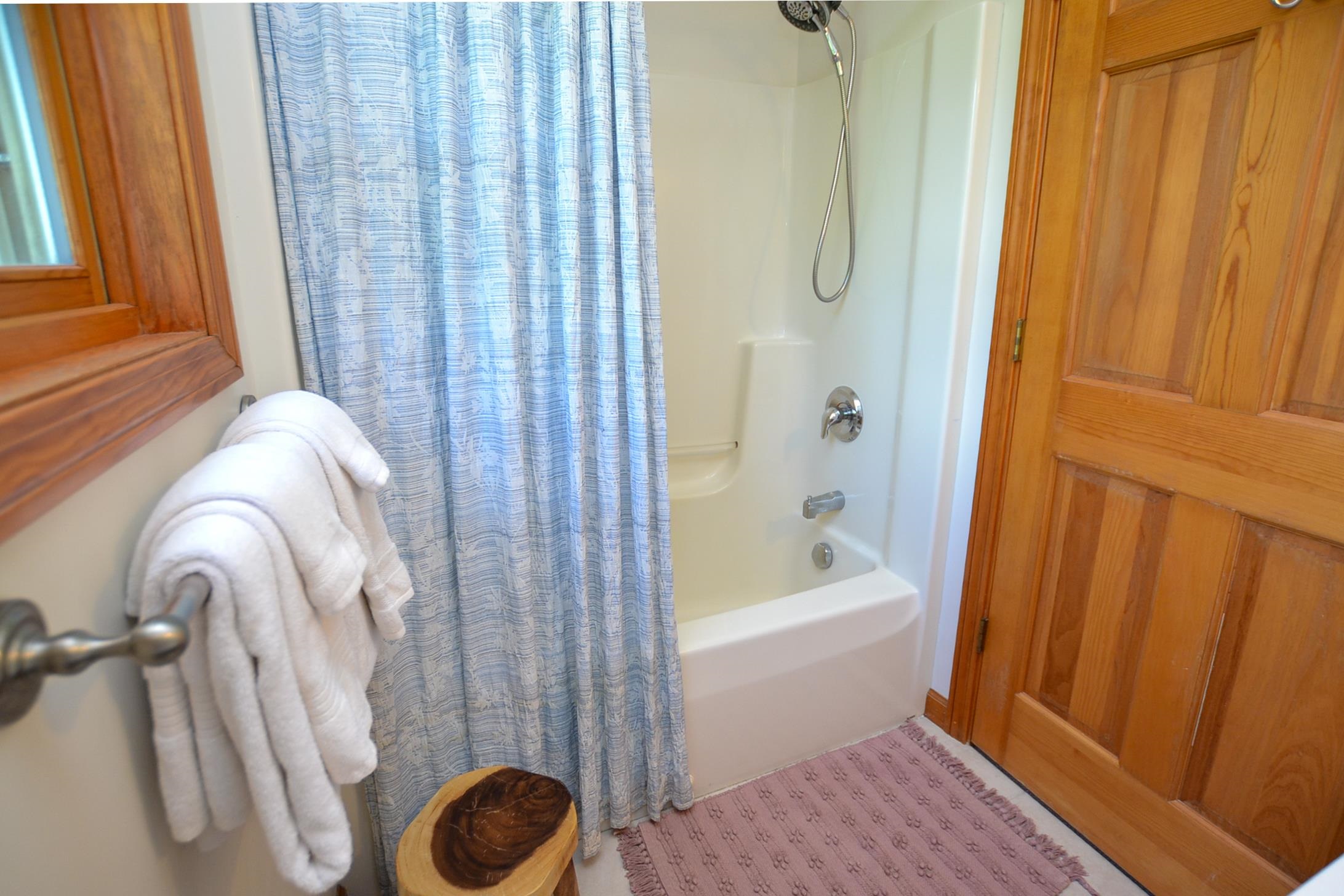 1642 Pucker Street Property Photo 34