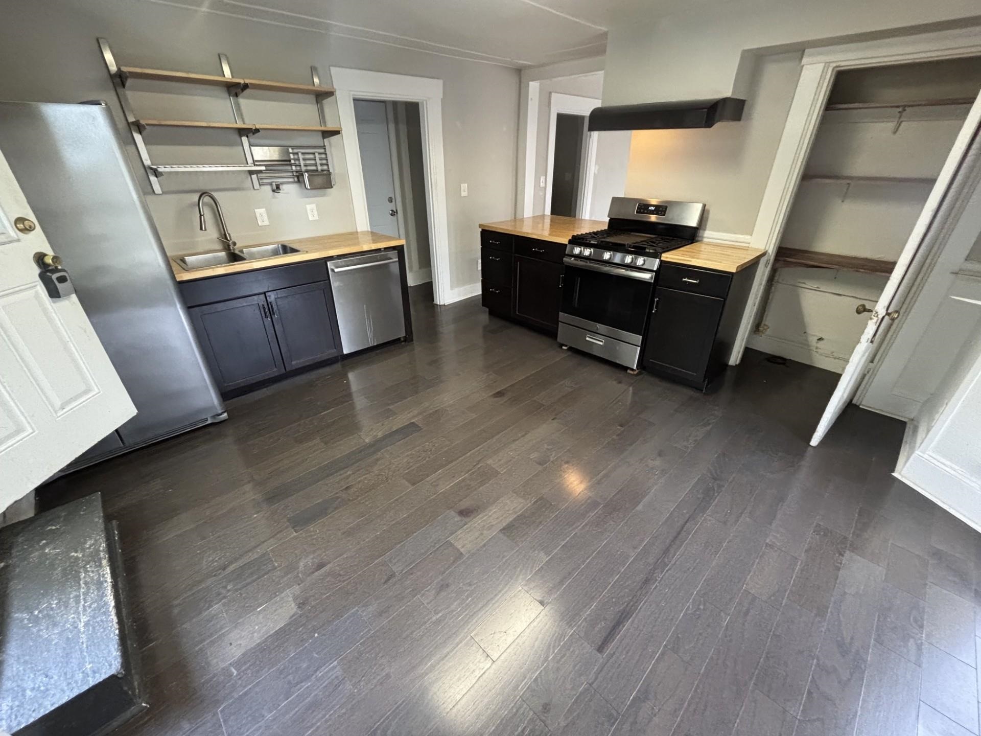 55B River Street Property Photo 1