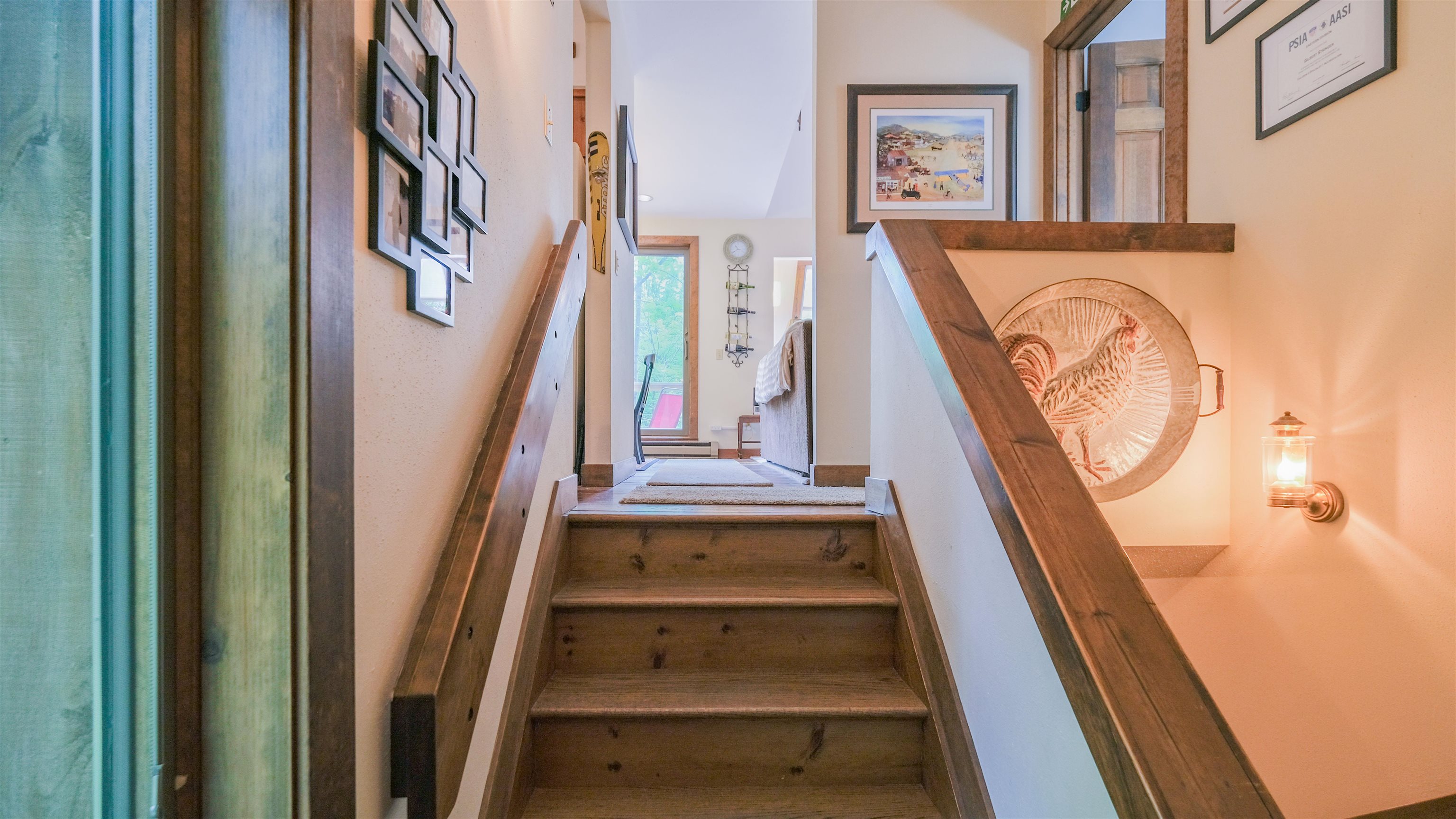 366 Crimson Hawk Road Property Photo 5