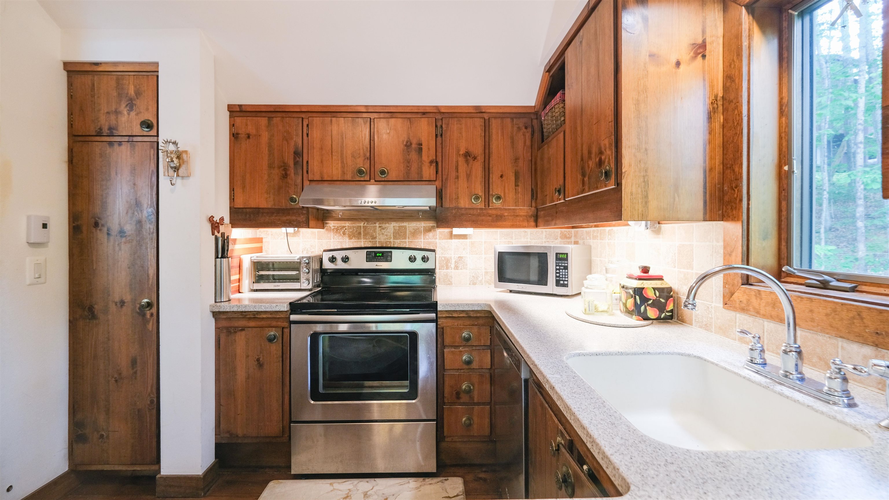 366 Crimson Hawk Road Property Photo 20