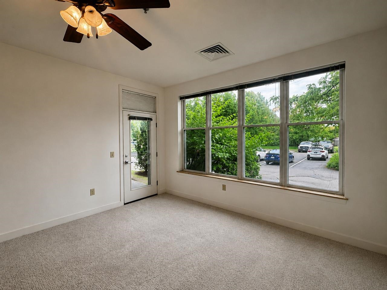 370 Farrell Street Property Photo 7