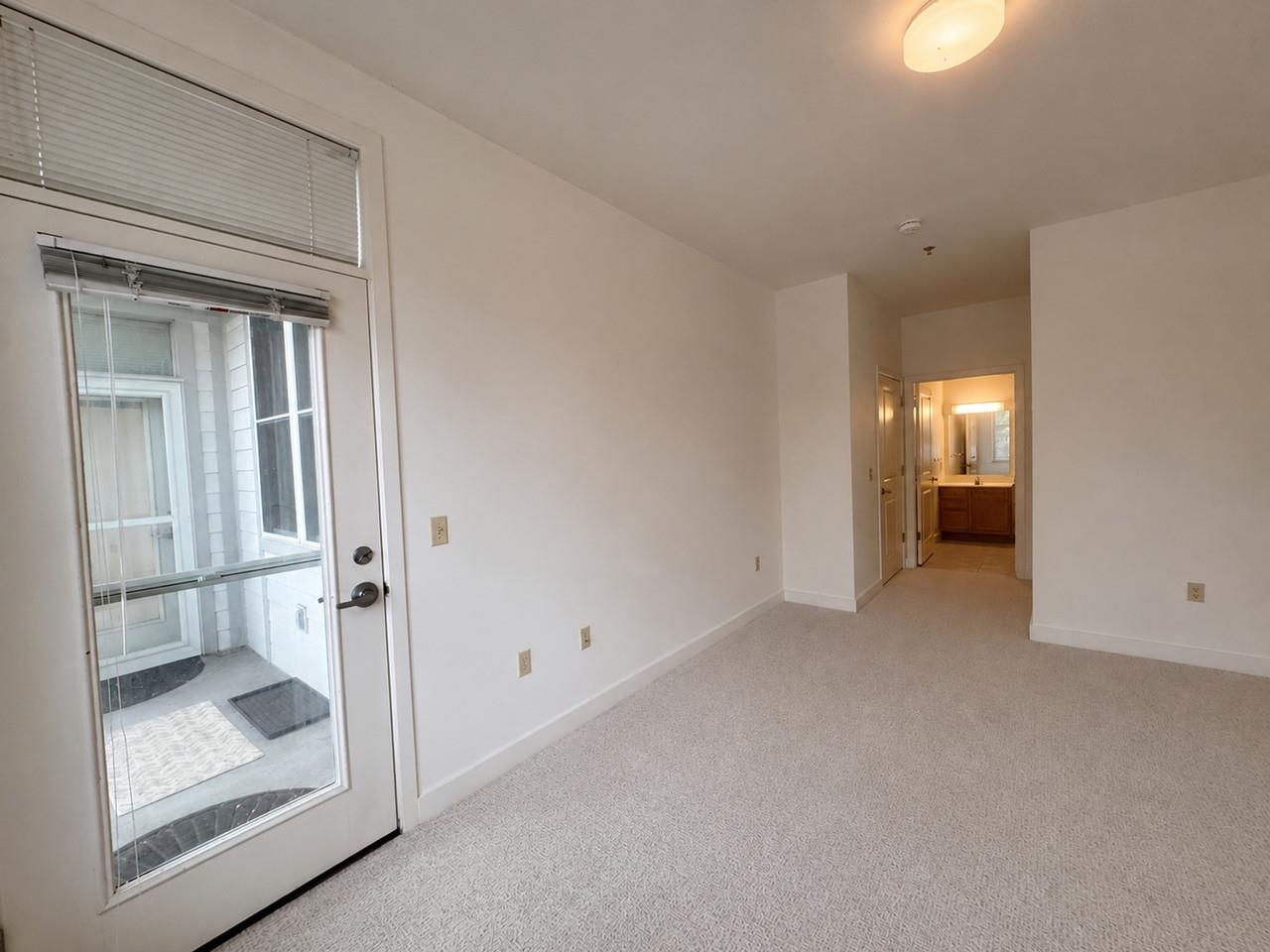 370 Farrell Street Property Photo 11