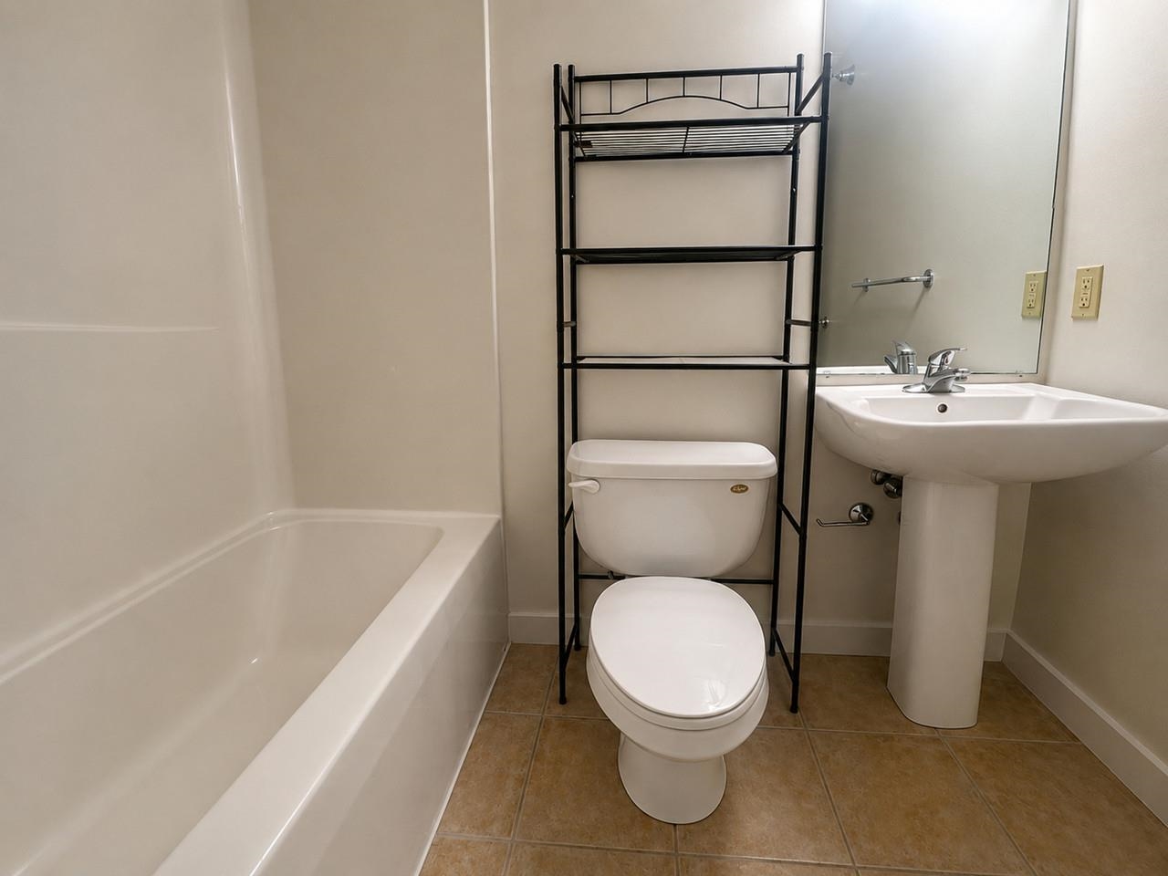 370 Farrell Street Property Photo 17