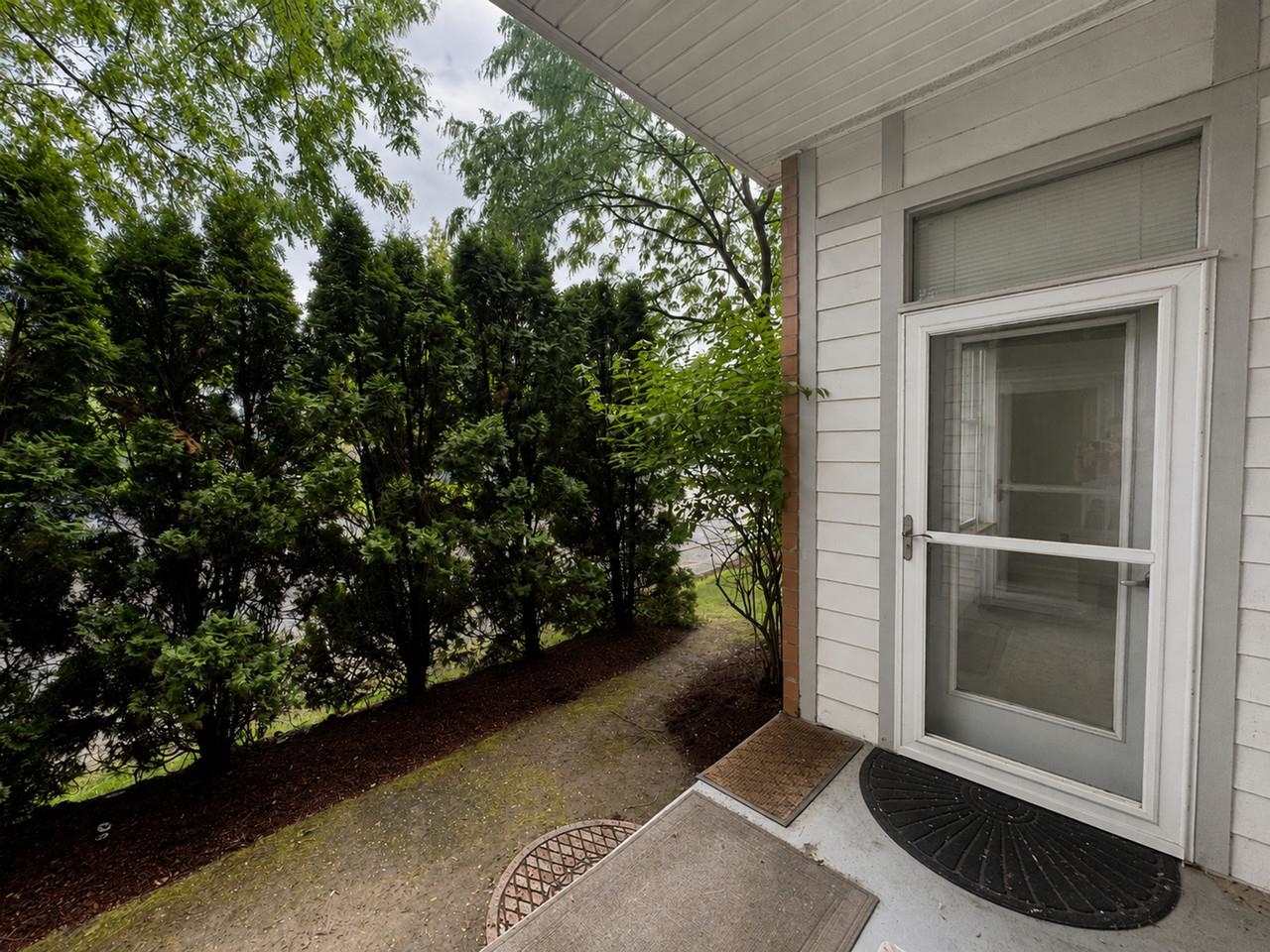 370 Farrell Street Property Photo 20