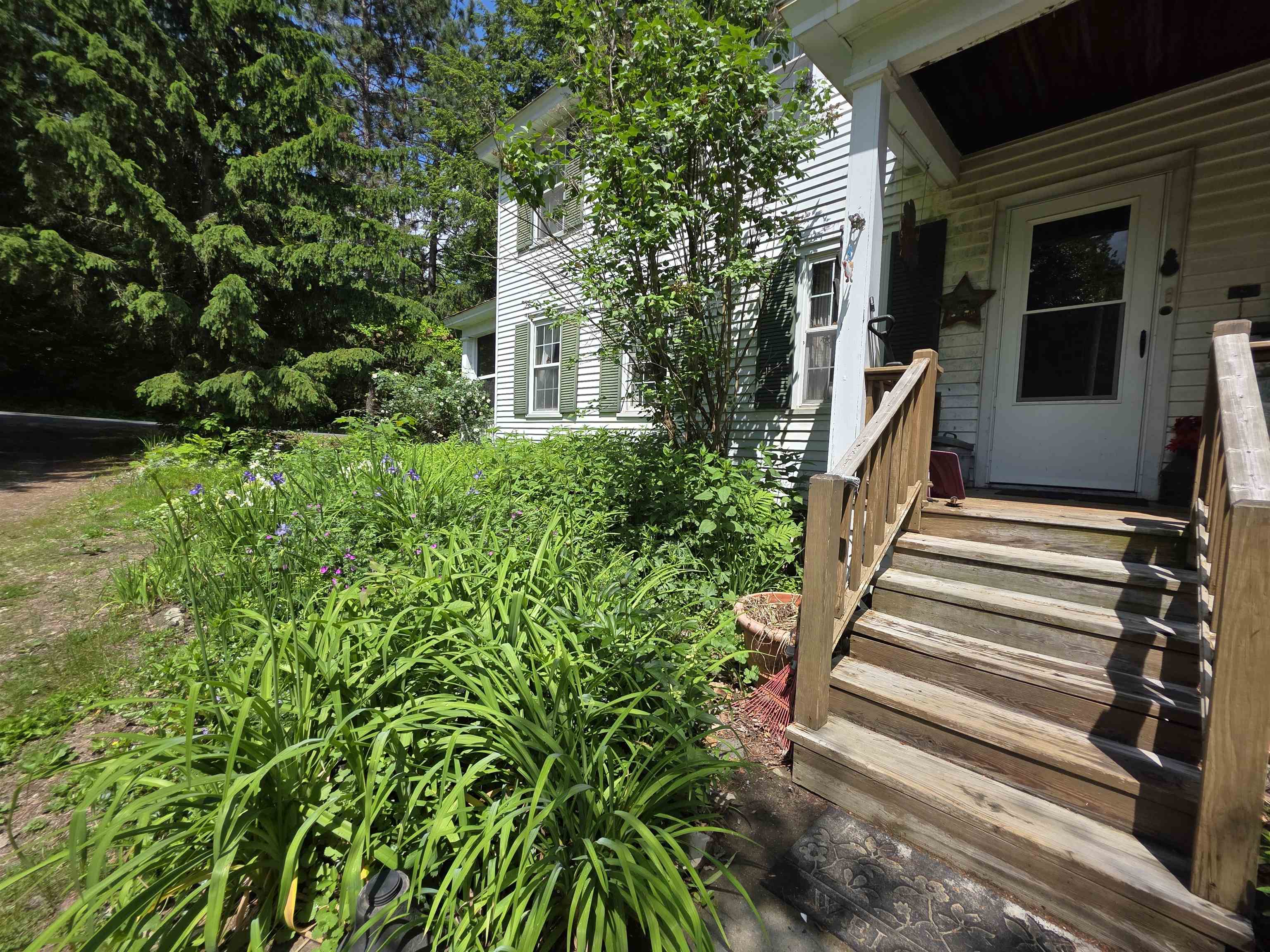 49 Fairground Road Property Photo 4