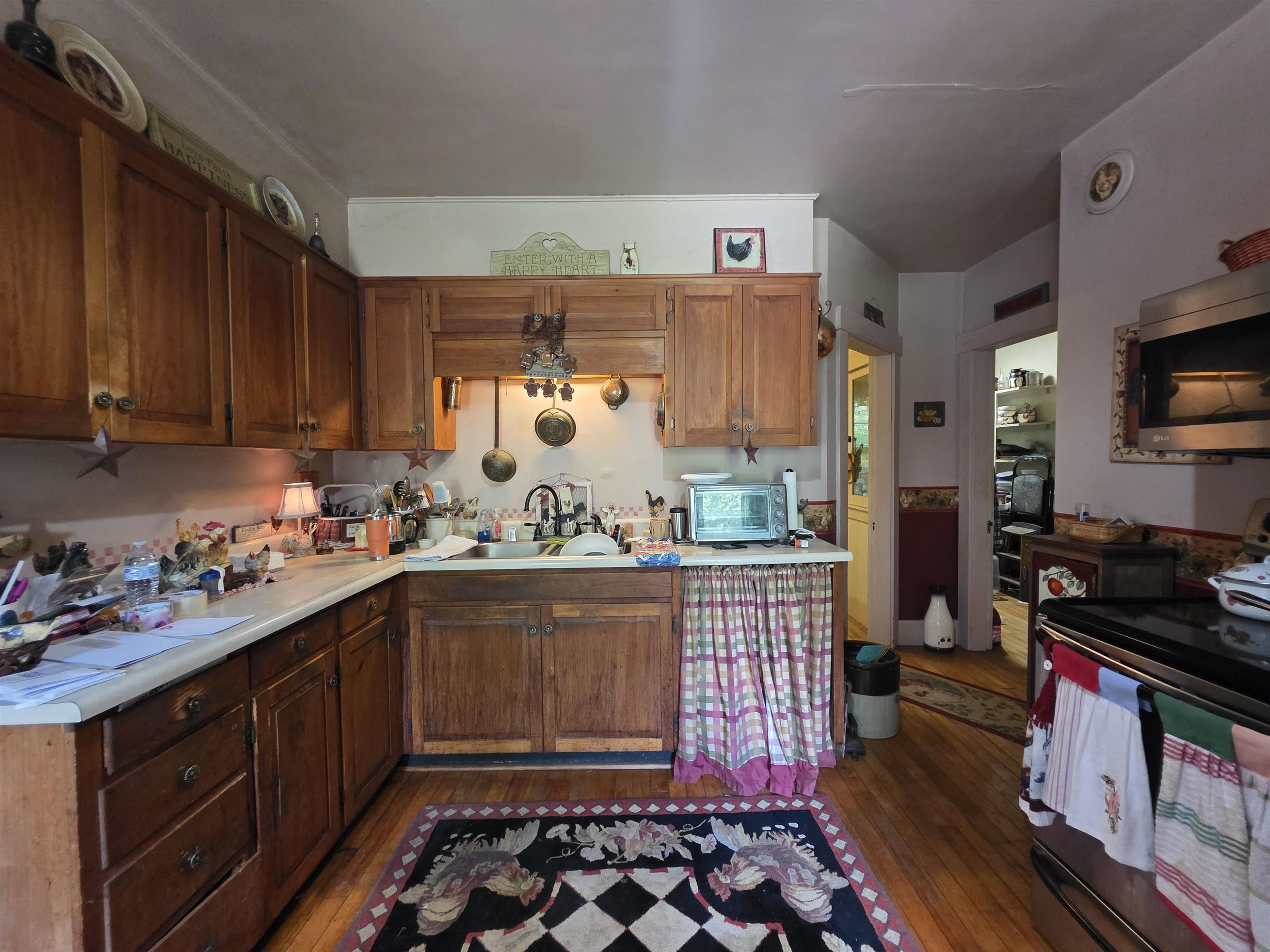 49 Fairground Road Property Photo 7