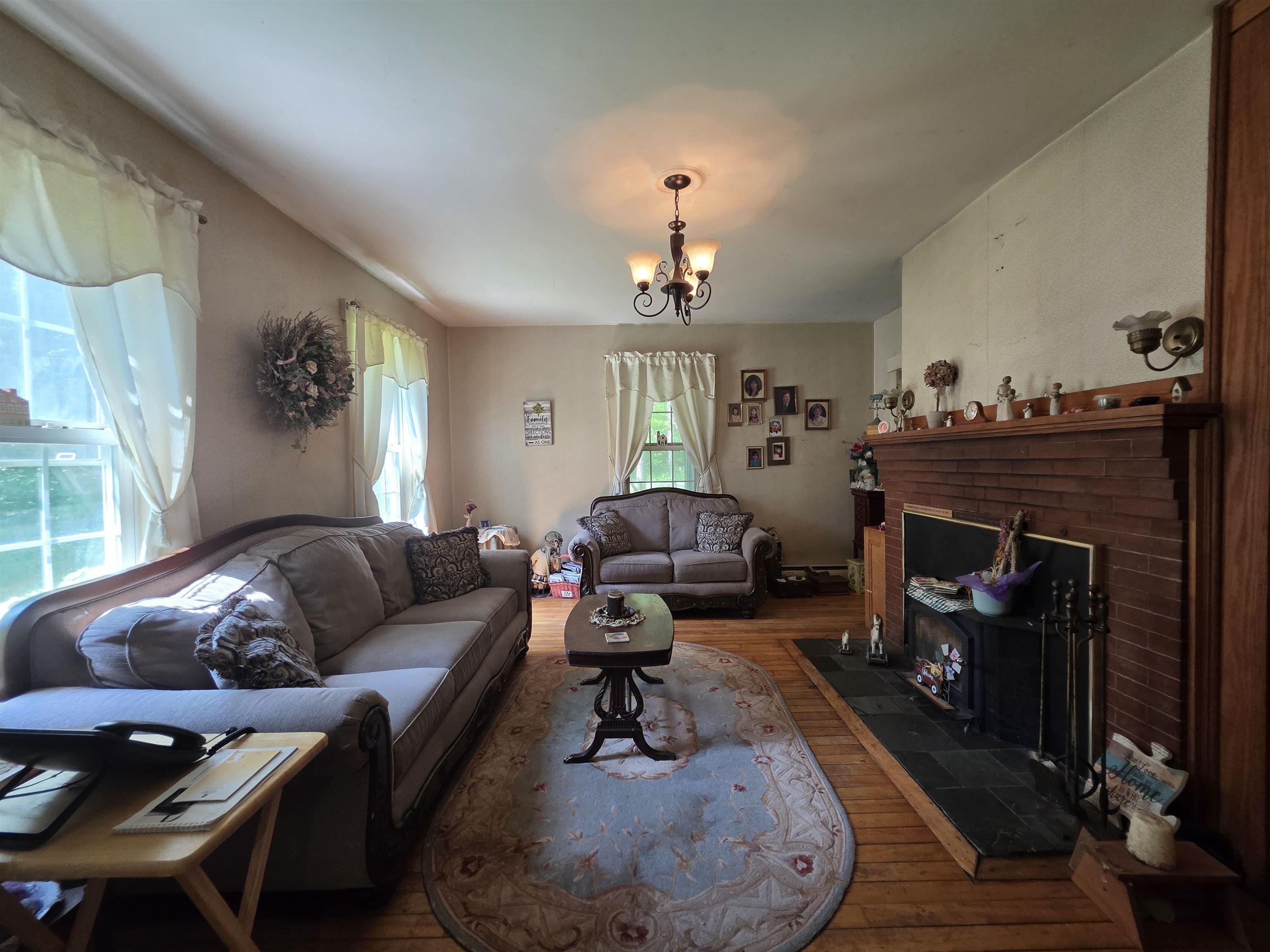 49 Fairground Road Property Photo 9