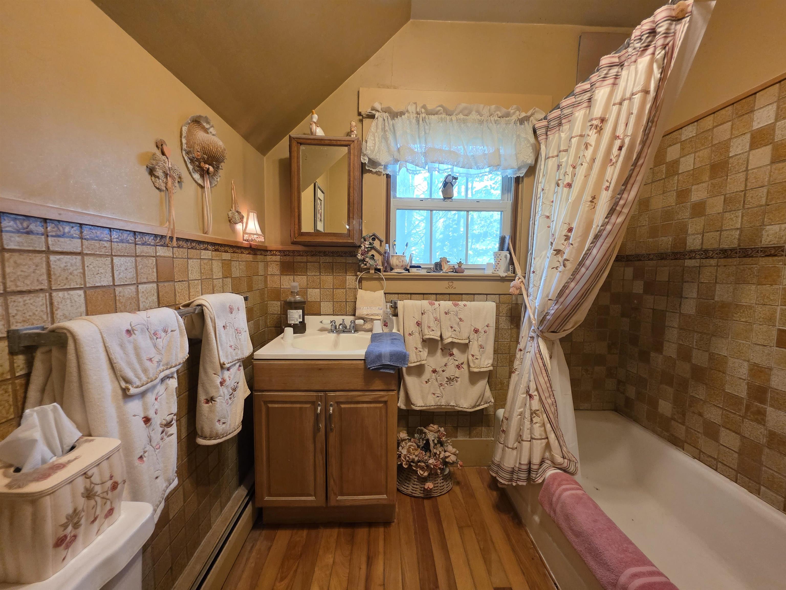 49 Fairground Road Property Photo 15