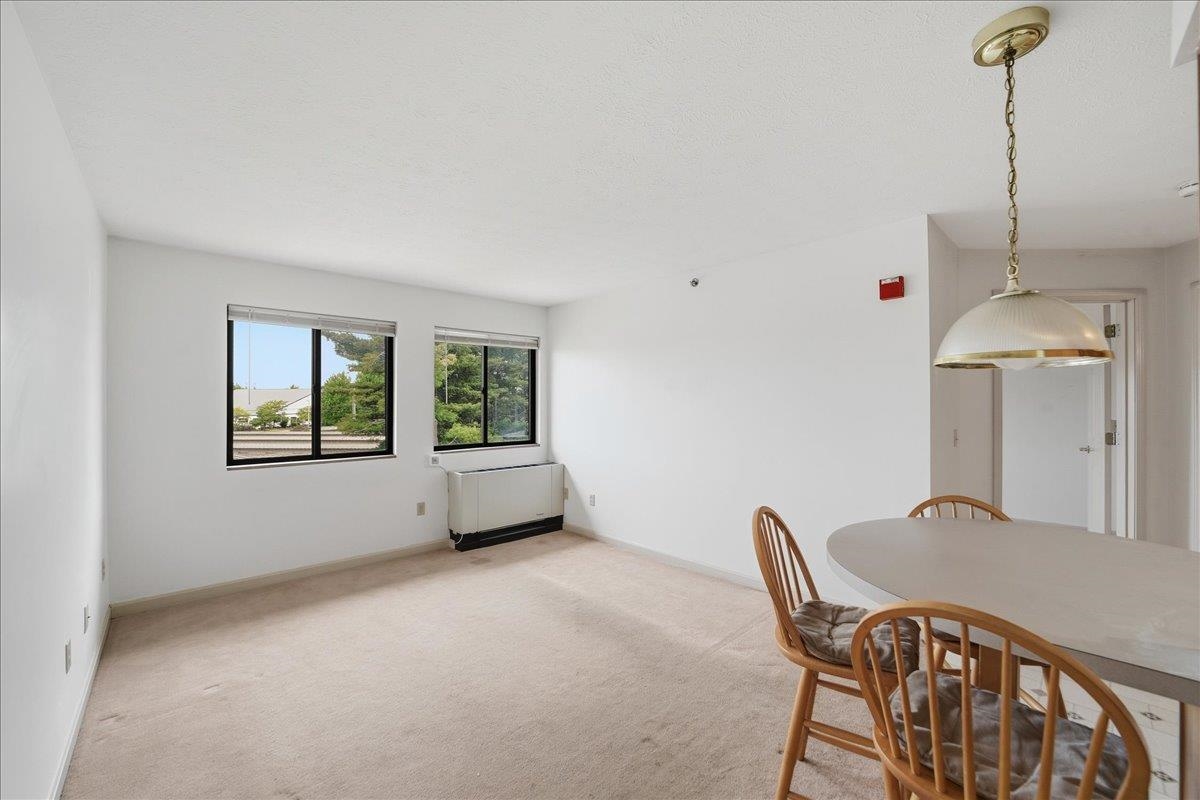 10 Kellogg Road Property Photo 3