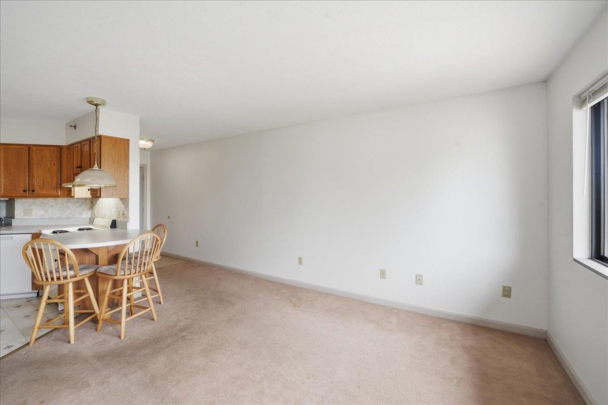 10 Kellogg Road Property Photo 5