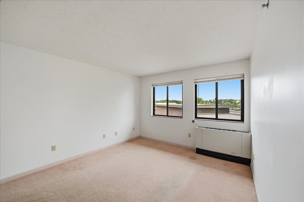 10 Kellogg Road Property Photo 6
