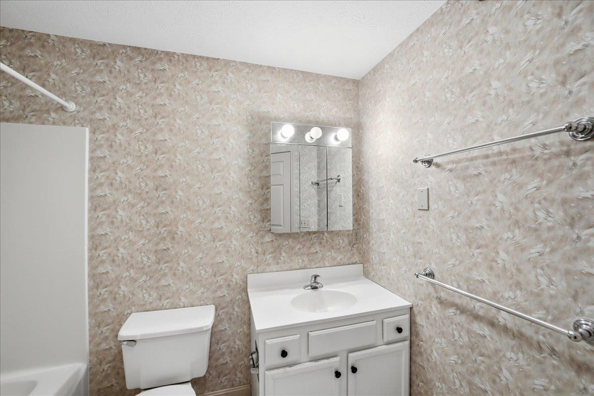 10 Kellogg Road Property Photo 23